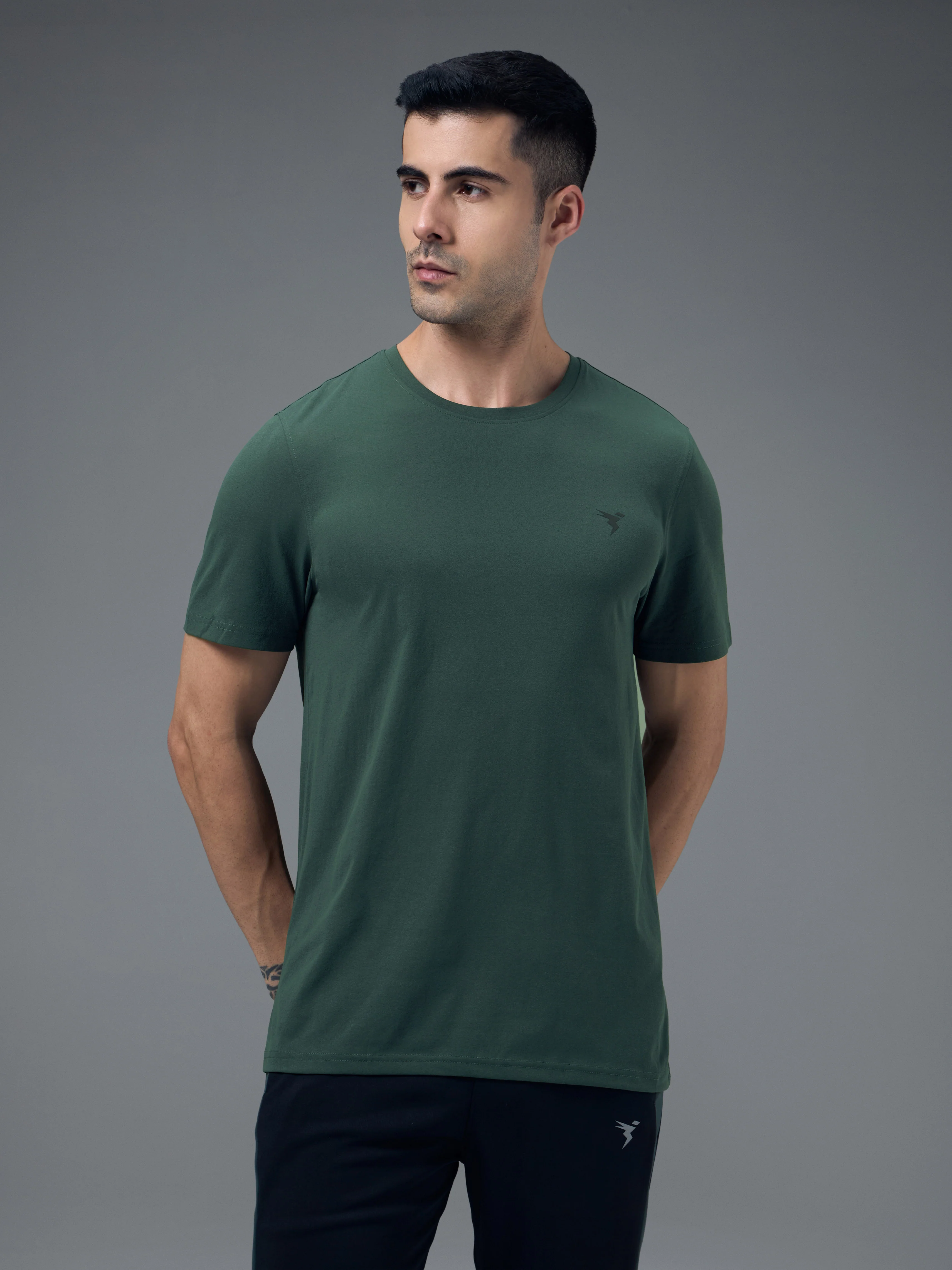 Men Solid Slim Fit Crew Neck T-shirt with COTFLEX - Image 2