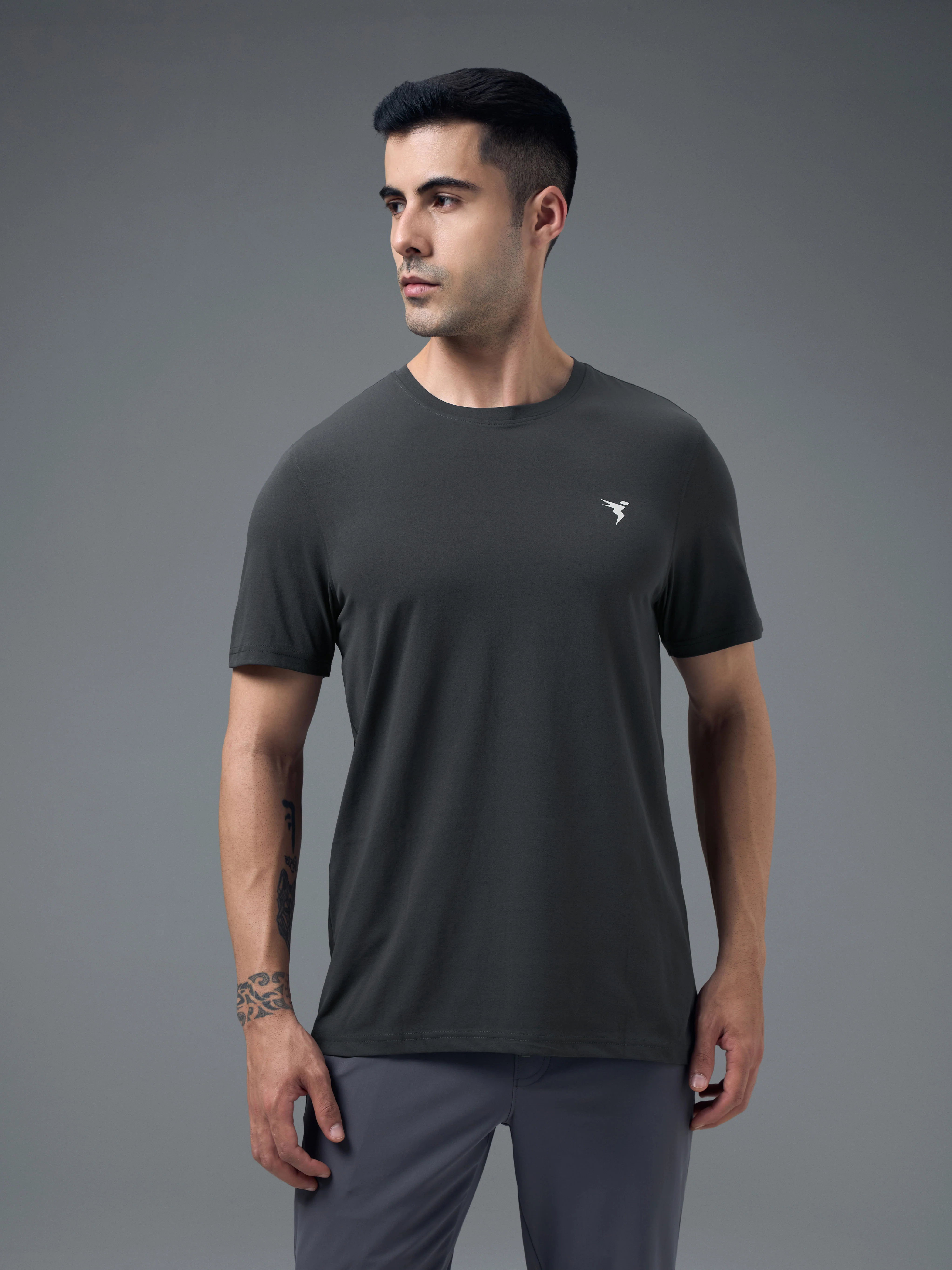 Men Solid Slim Fit Crew Neck T-shirt with COTFLEX - Image 2