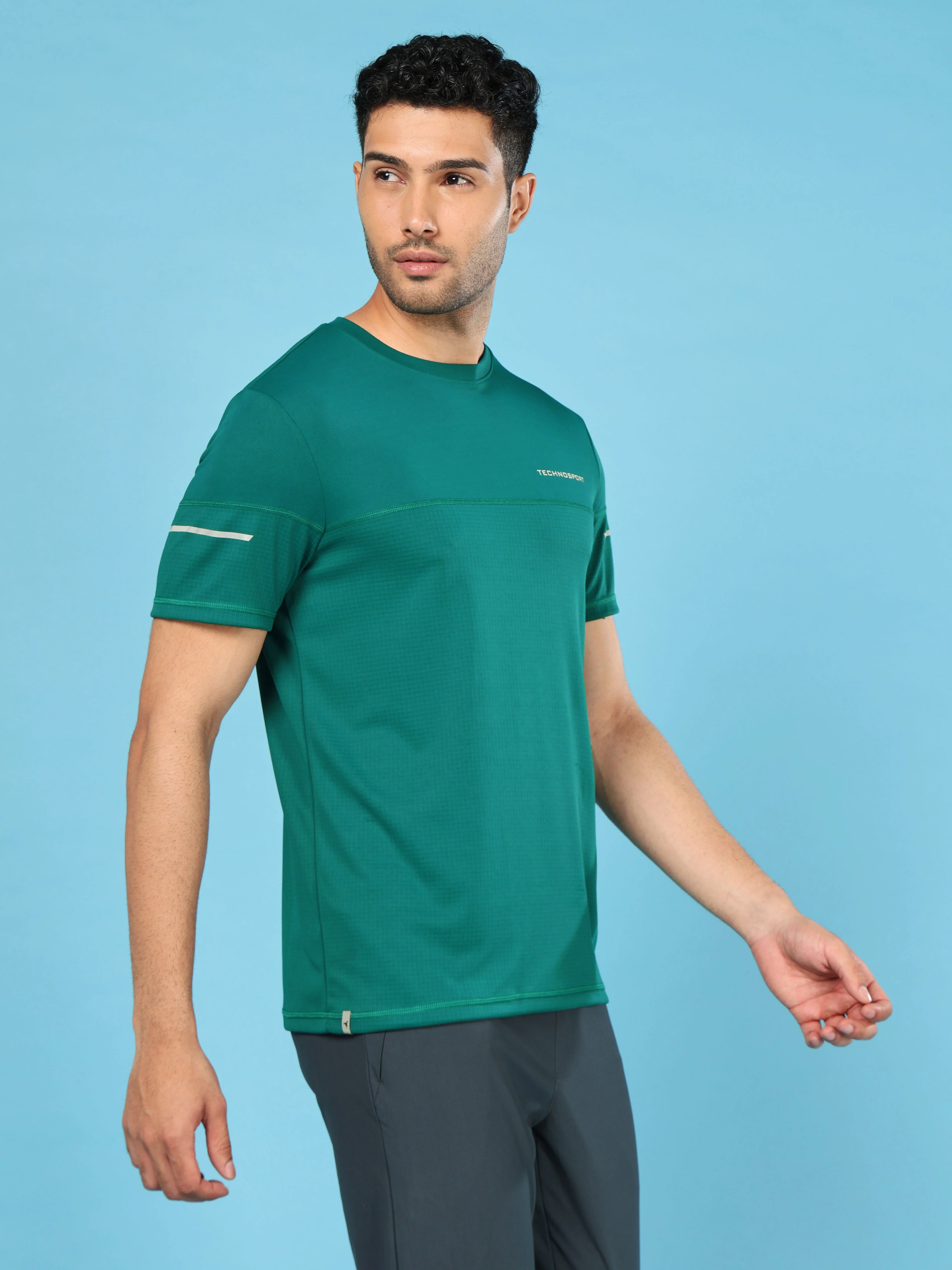 Men Solid Slim Fit Crew Neck T-shirt with DOUBLE COOL - Image 4
