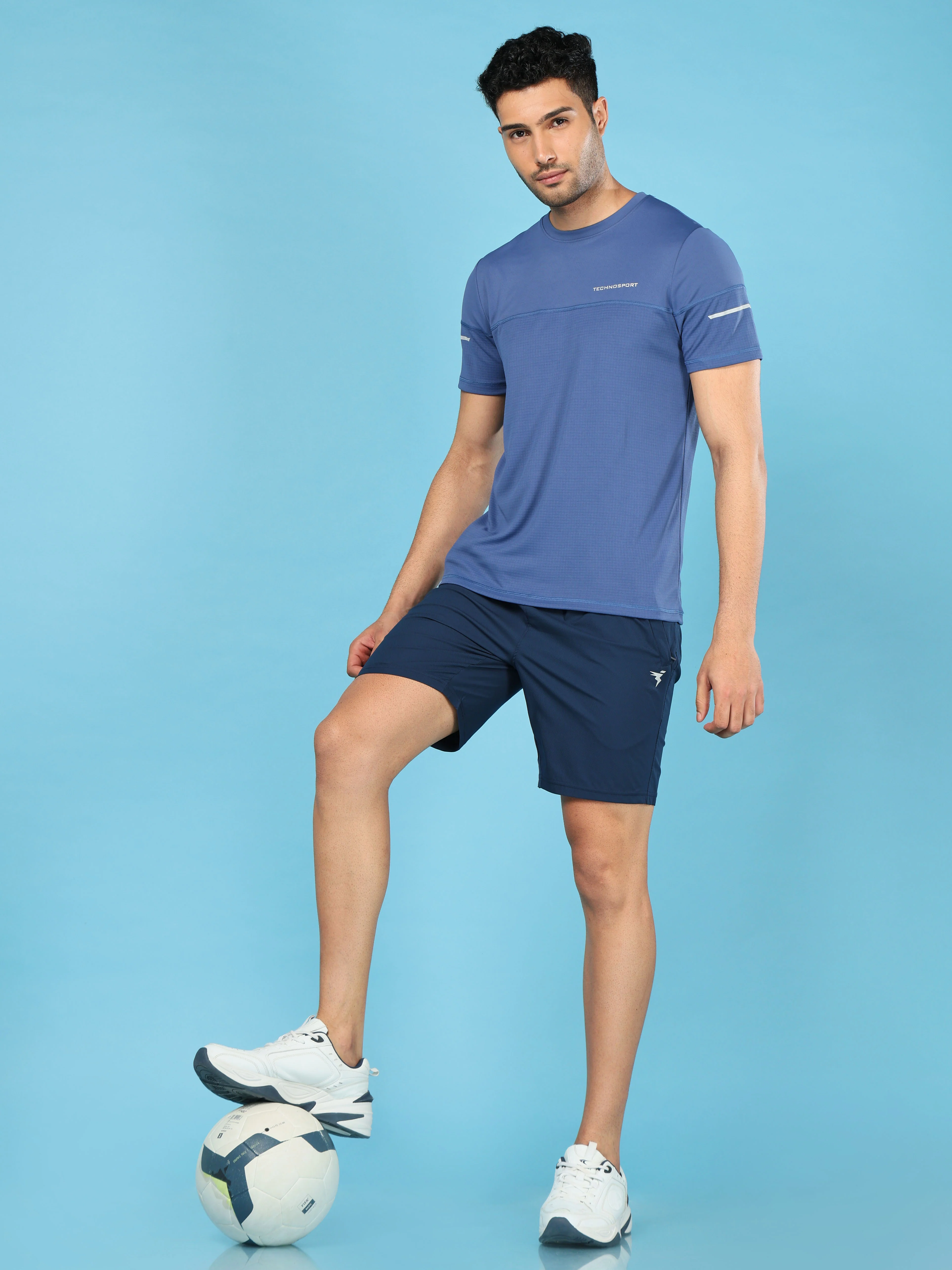 Men Solid Slim Fit Crew Neck T-shirt with DOUBLE COOL - Image 5