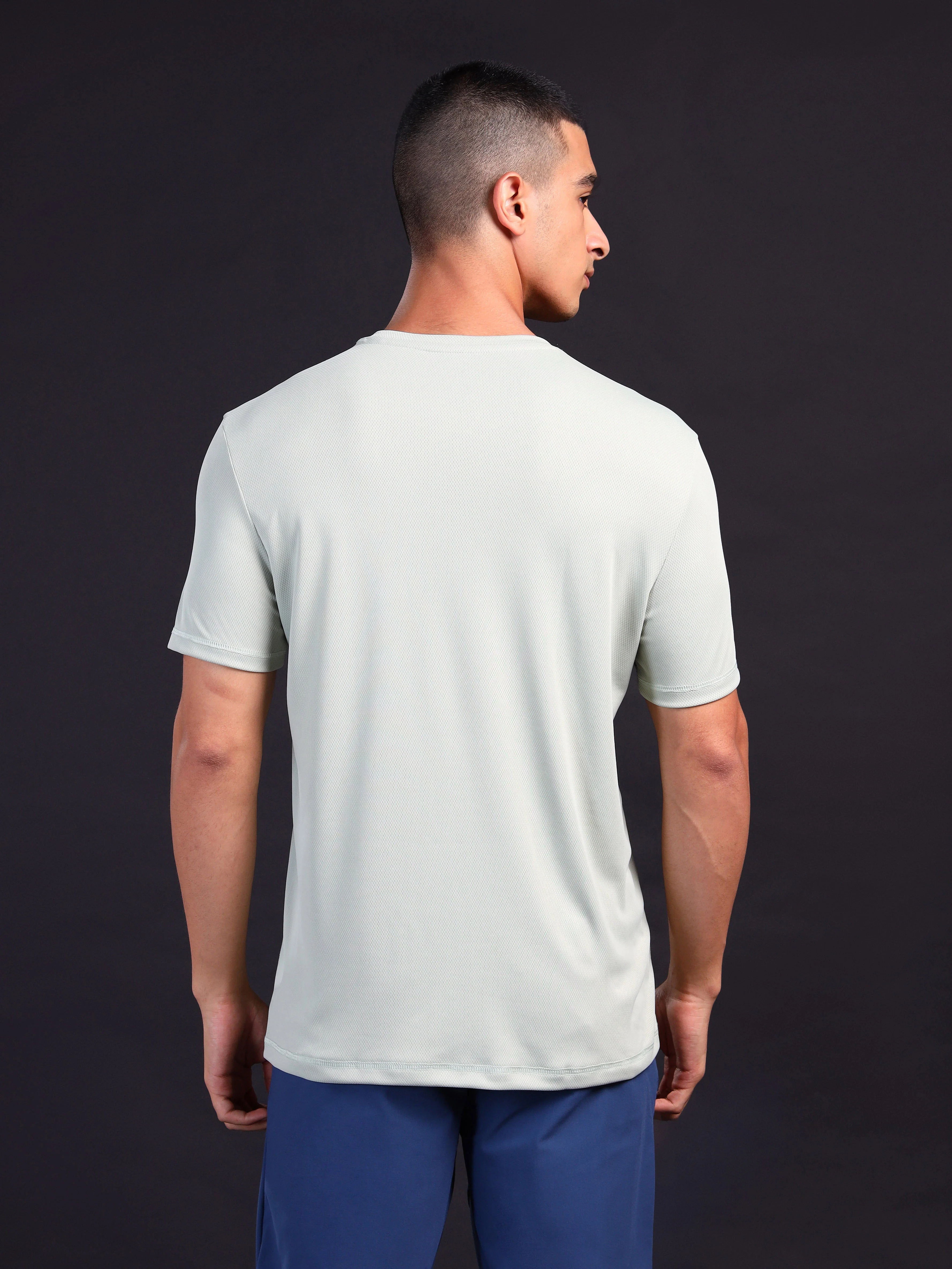 Men Solid Slim Fit Crew Neck T-shirt with TECHNO COOL+ - Image 3