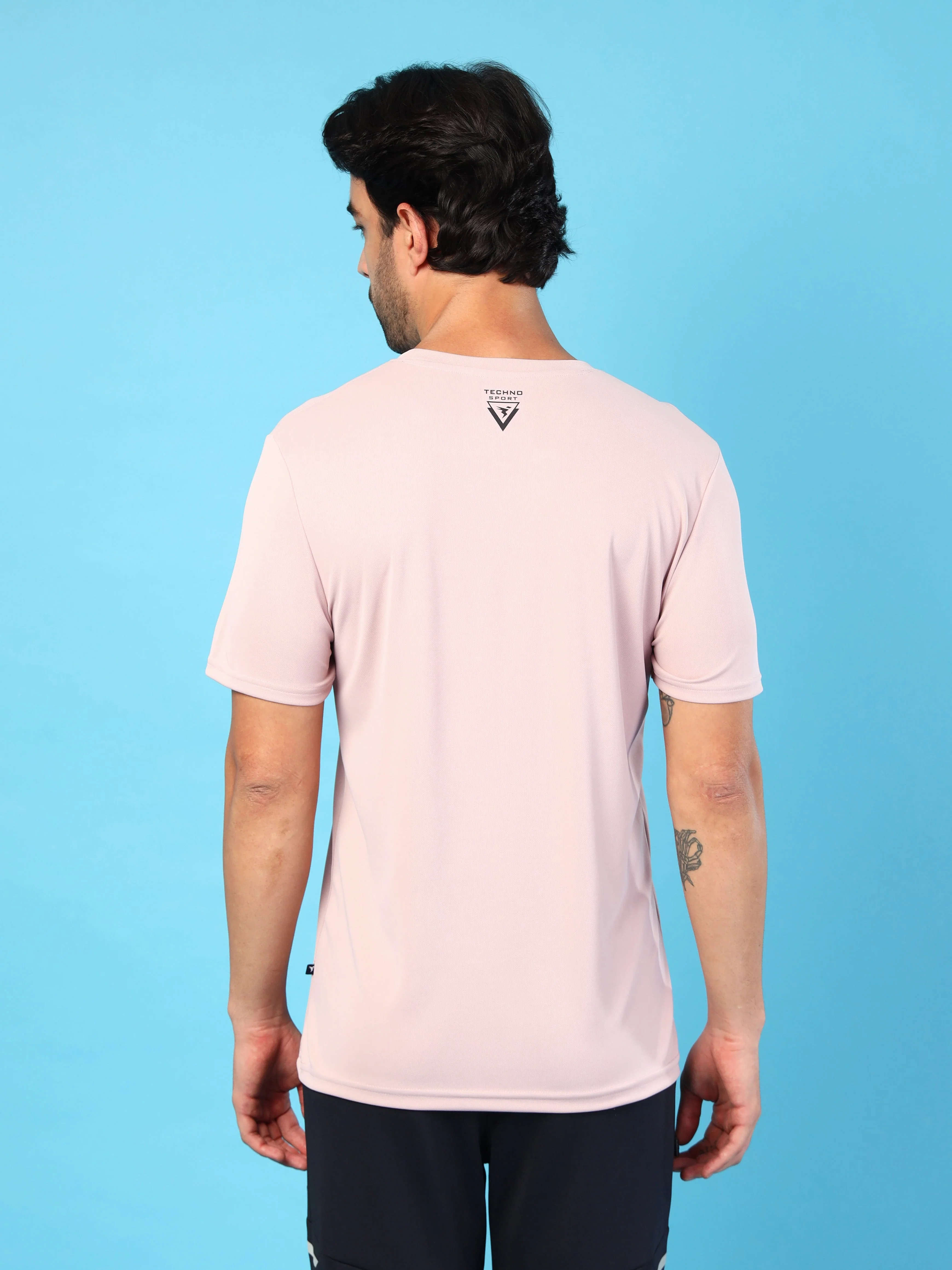 Men Solid Slim Fit Crew Neck T-shirt with TECHNO COOL+ - Image 2
