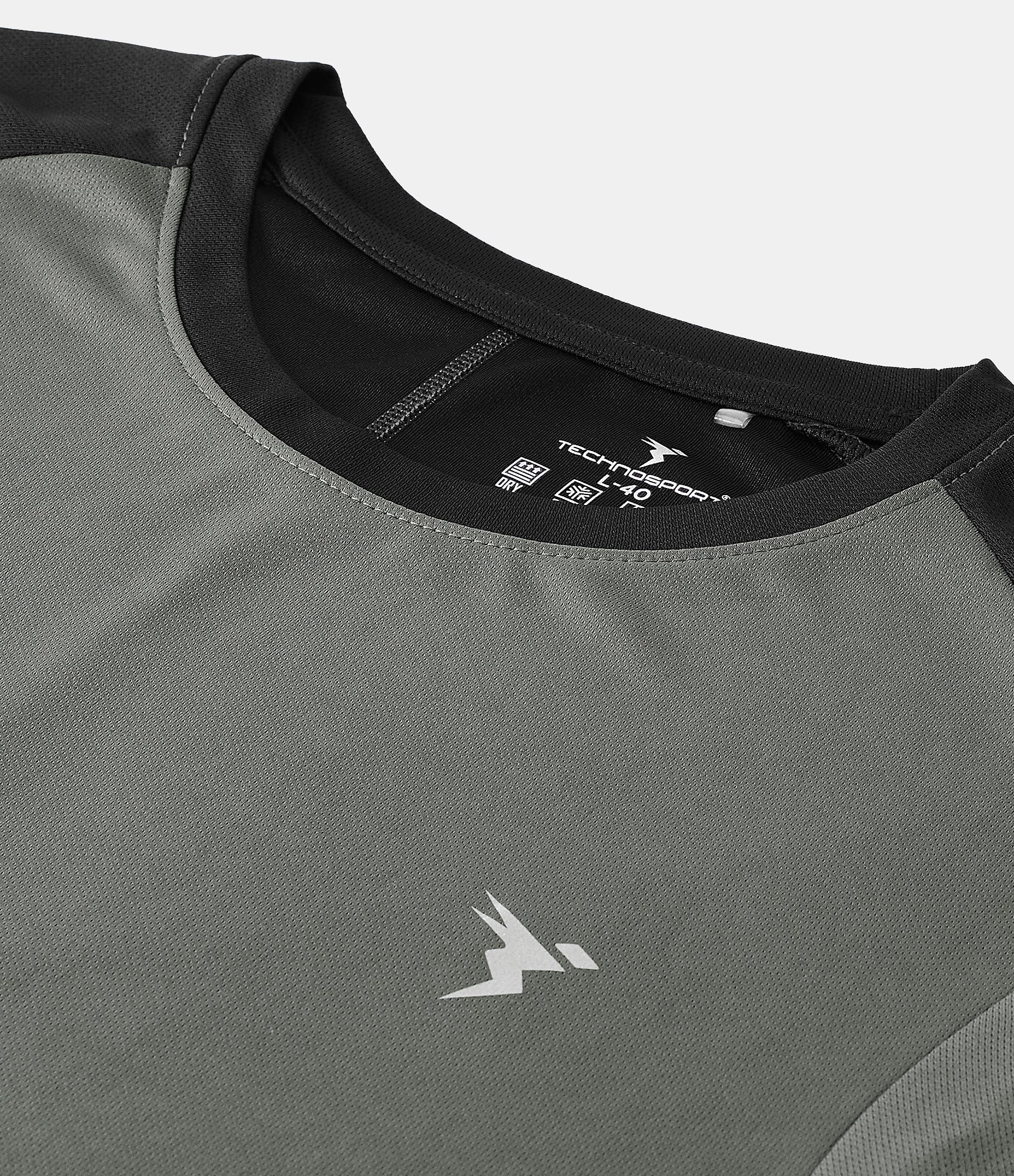 Men Solid Slim Fit Crew Neck T-shirt with TECHNO COOL+ - Image 8