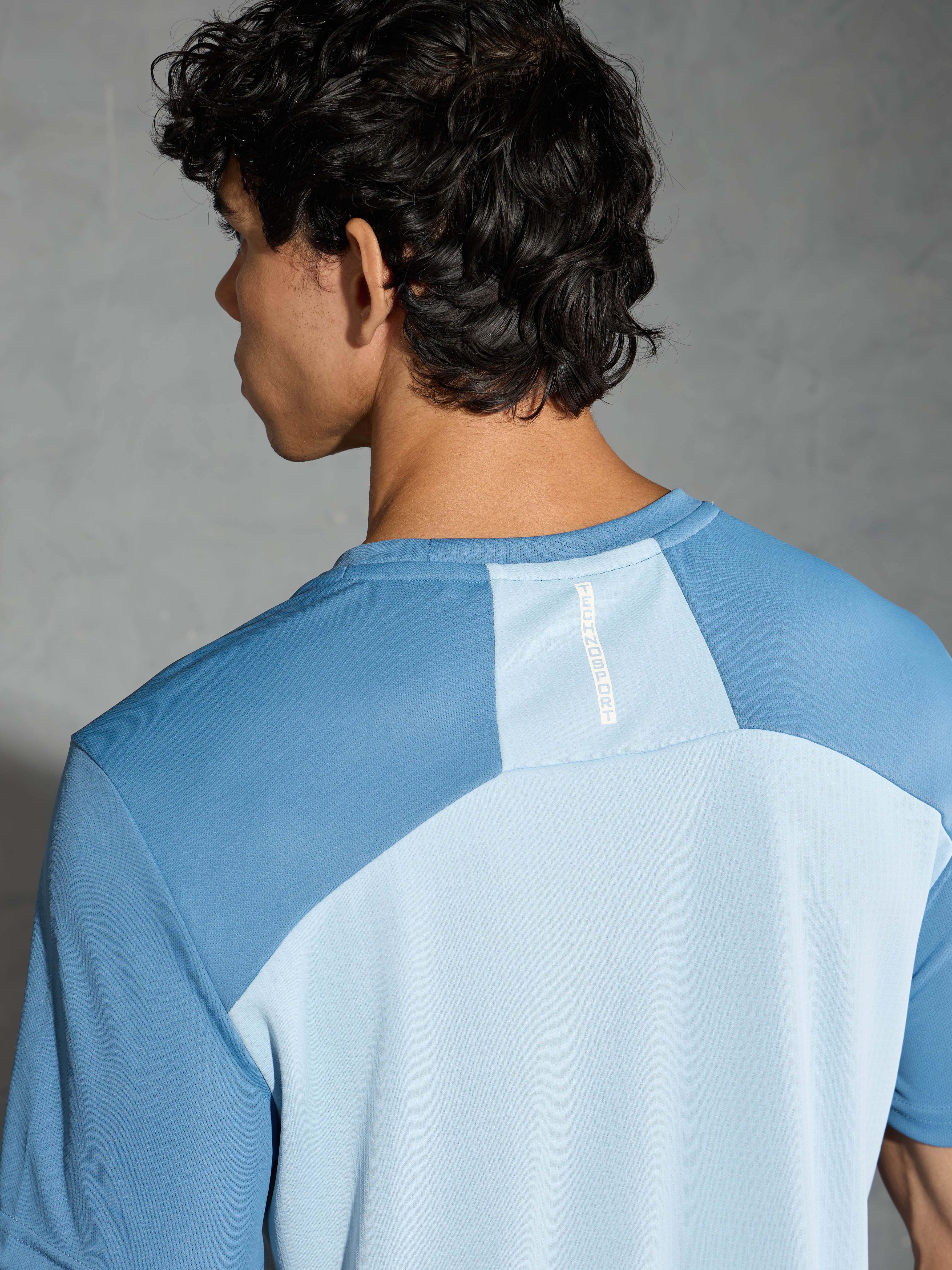Men Colorblock Slim Fit Crew Neck T-shirt with TECHNO COOL+ - Image 7