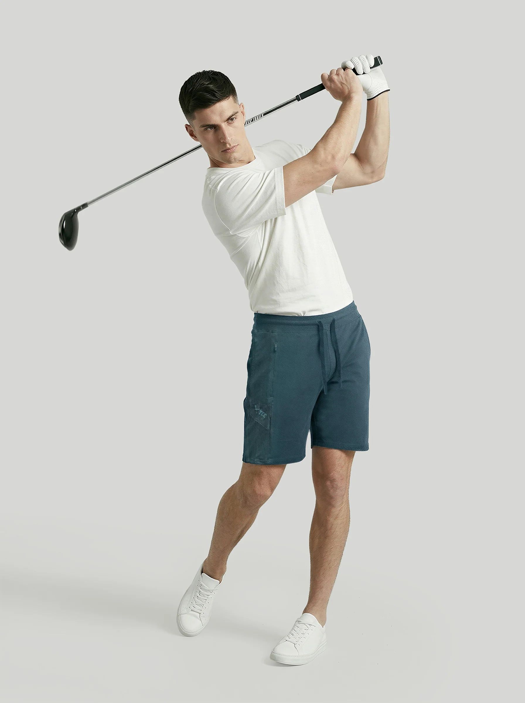 Men Solid Slim Fit Cricket Shorts with TECHNO DRY - Image 4