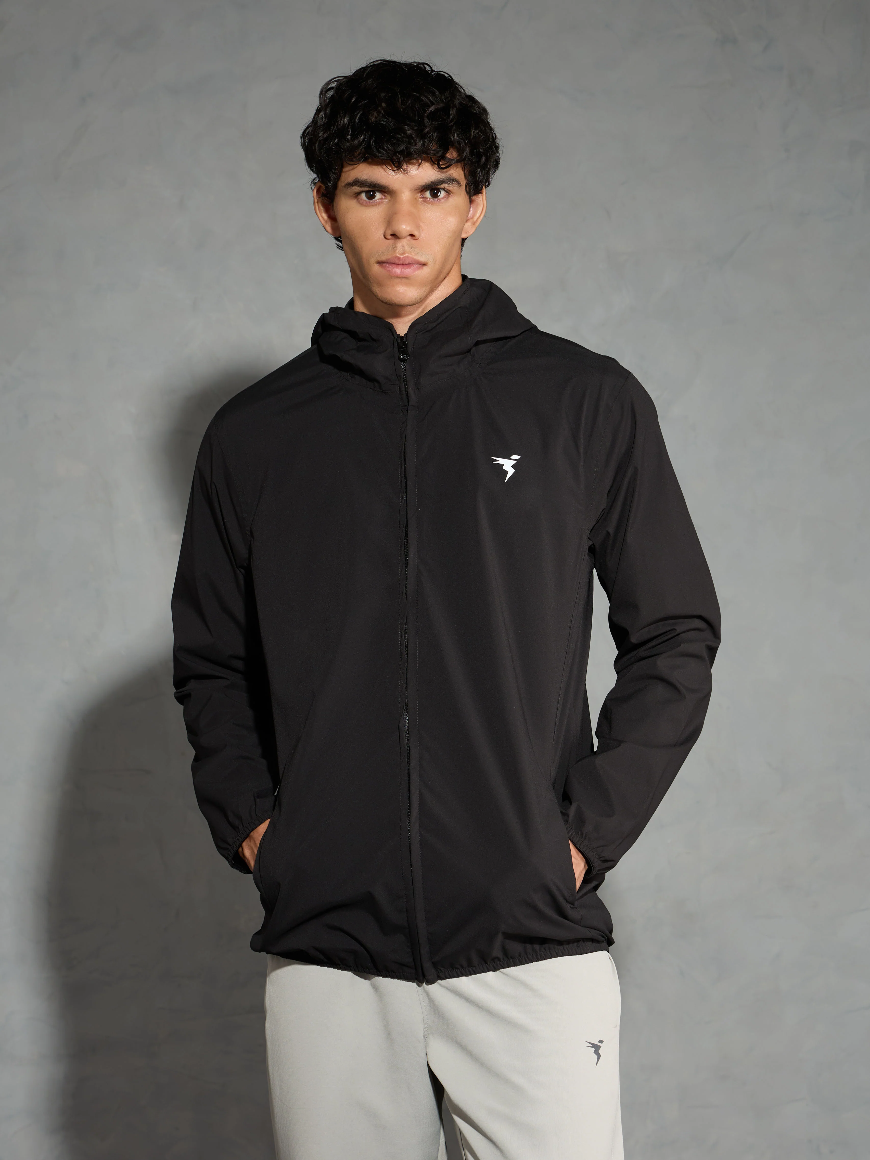 Men Solid Slim Fit Hooded Wrinkle Free Raincoat - Image 2
