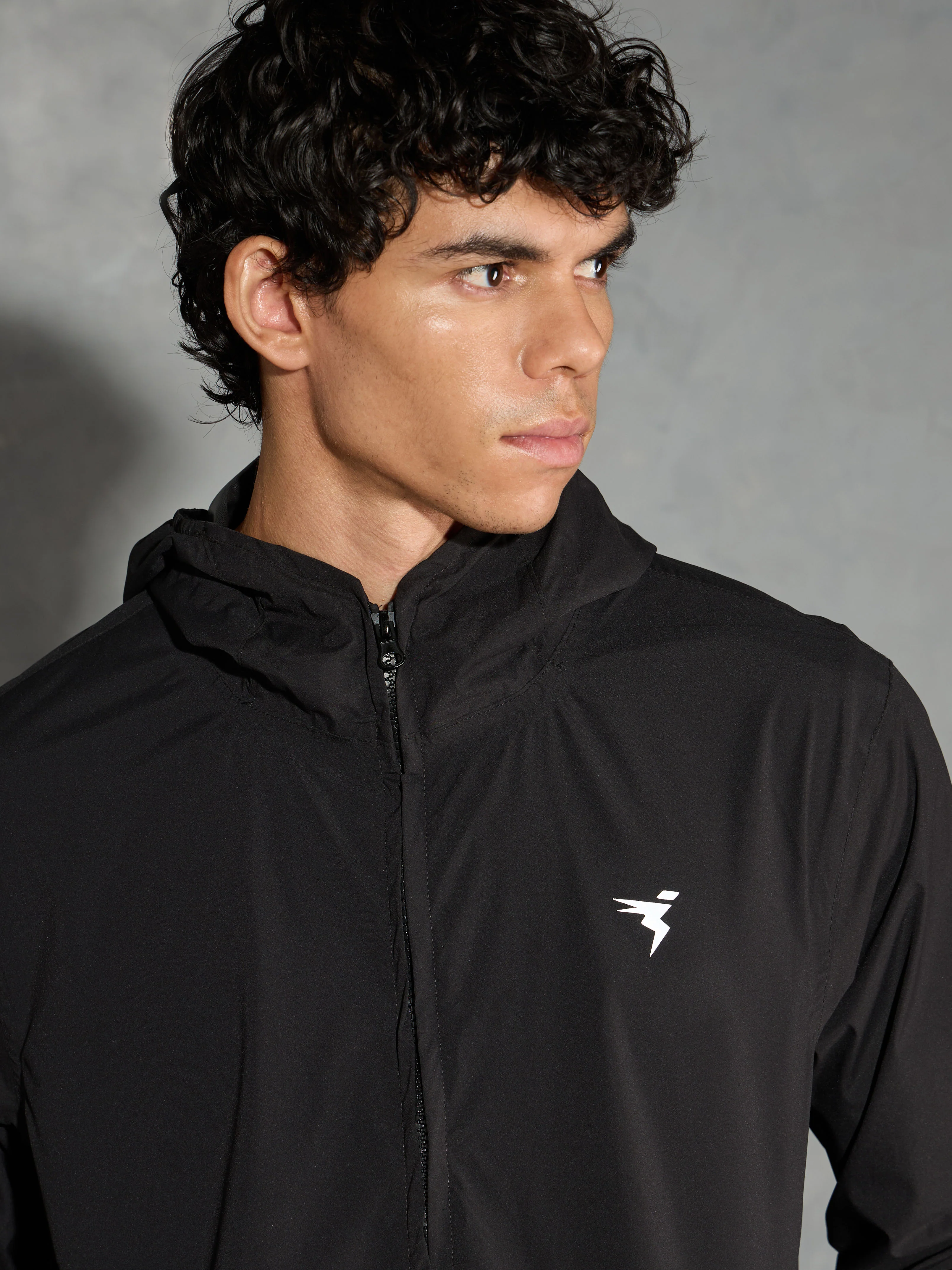 Men Solid Slim Fit Hooded Wrinkle Free Raincoat - Image 7