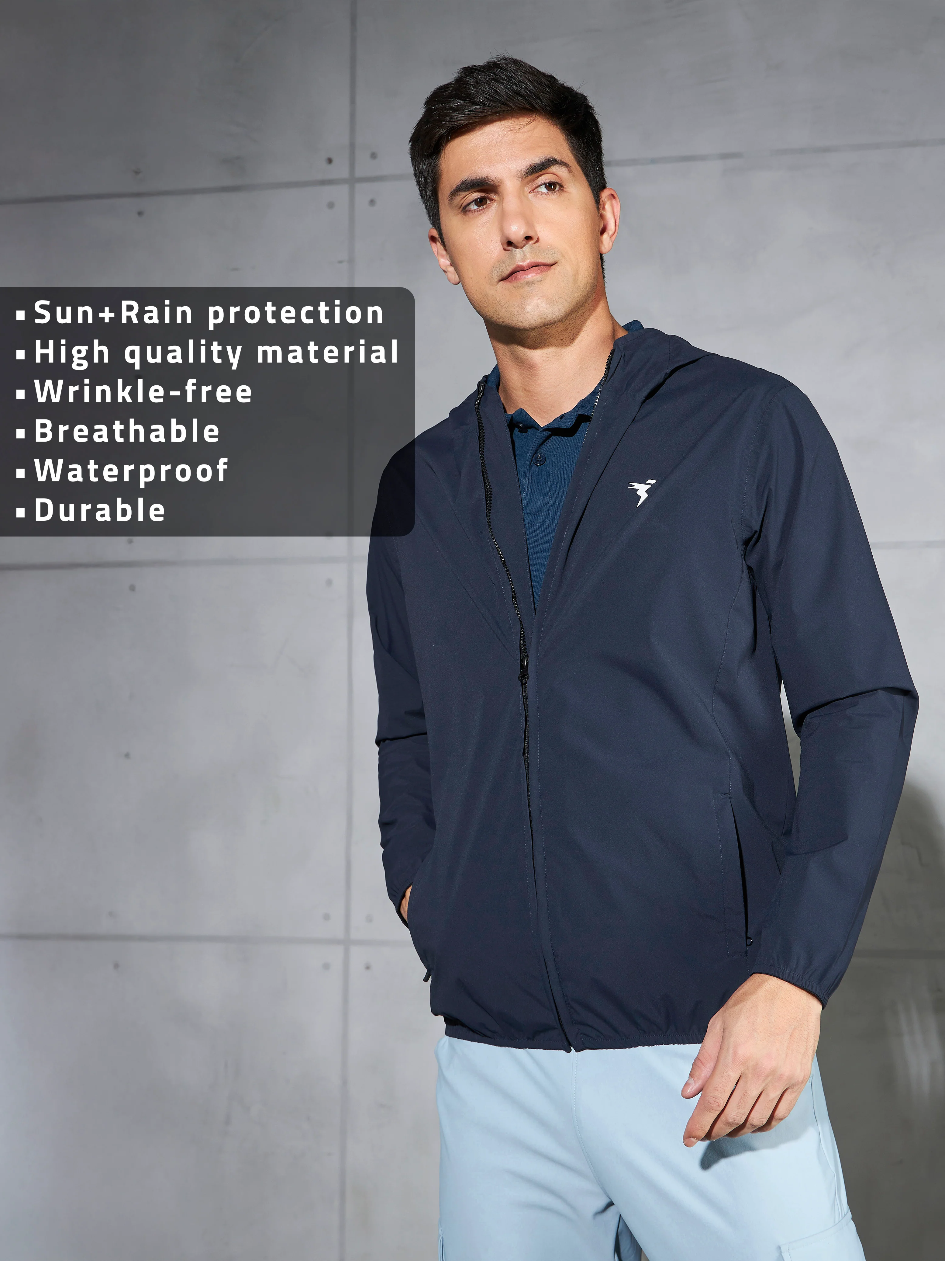Men Solid Slim Fit Hooded Wrinkle Free Raincoat - Image 4