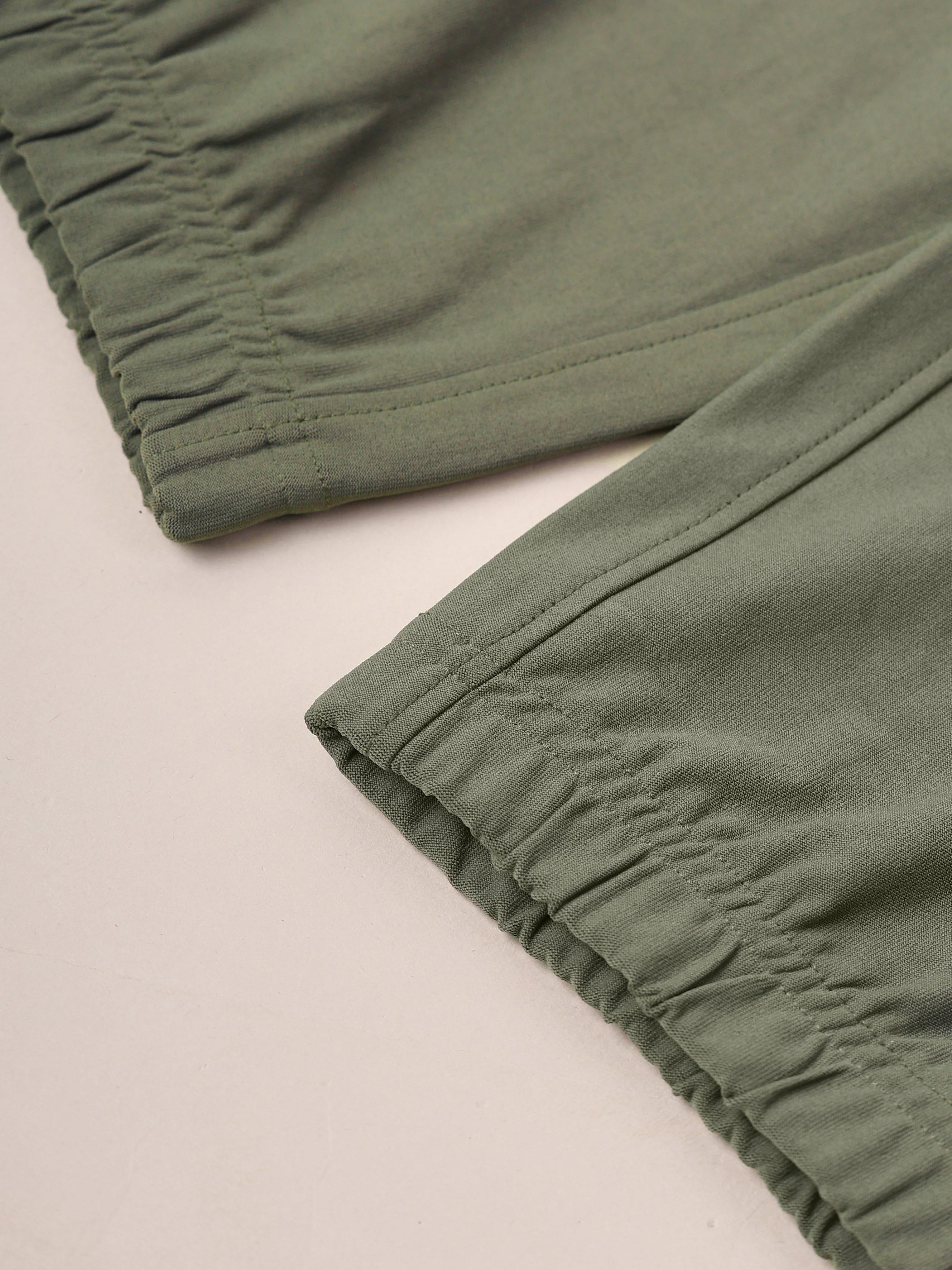 Men Solid Slim Fit Joggers with ELASTOPLUS - Image 9