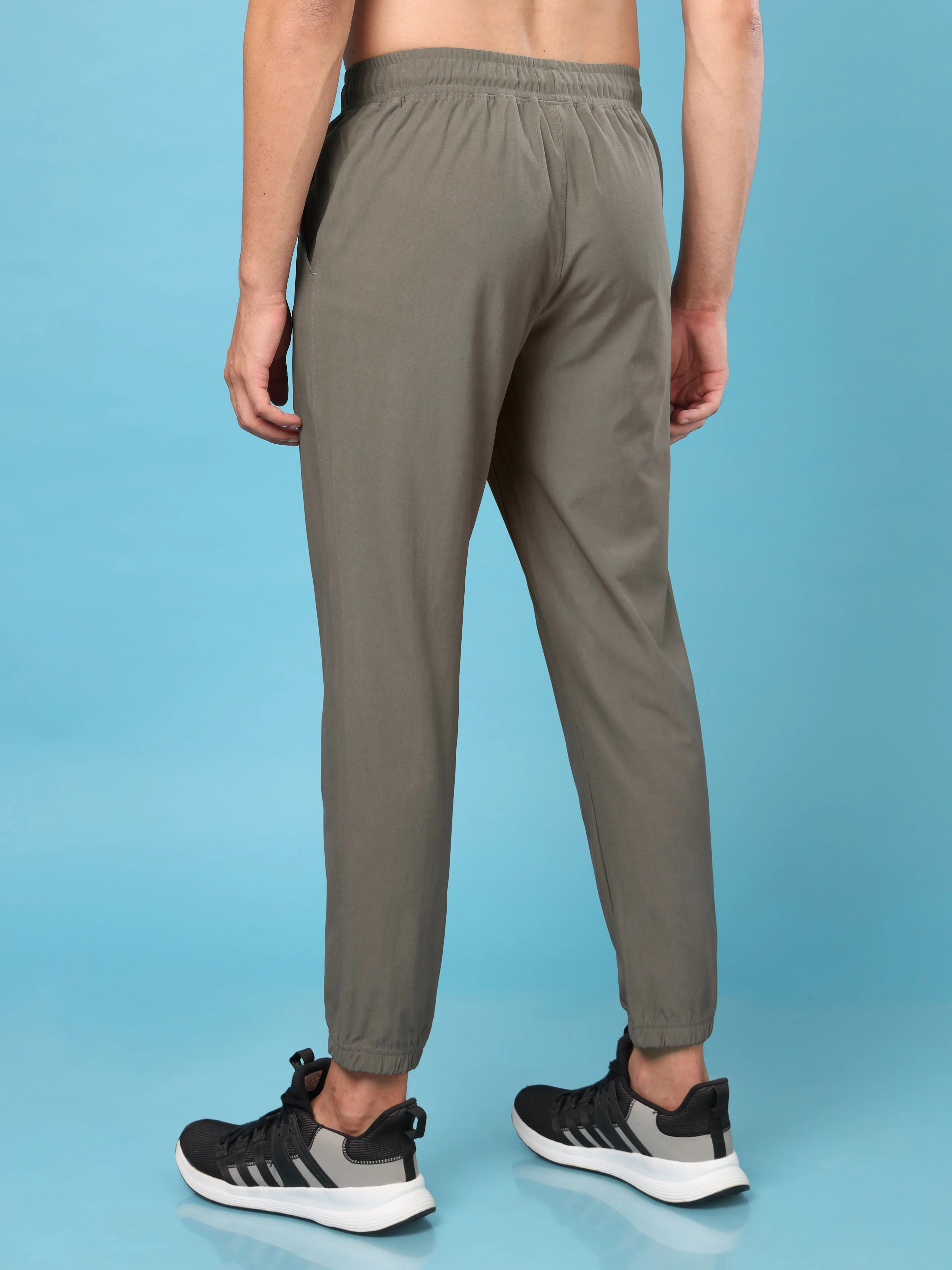 Men Solid Slim Fit Joggers with ELASTOPLUS - Image 3