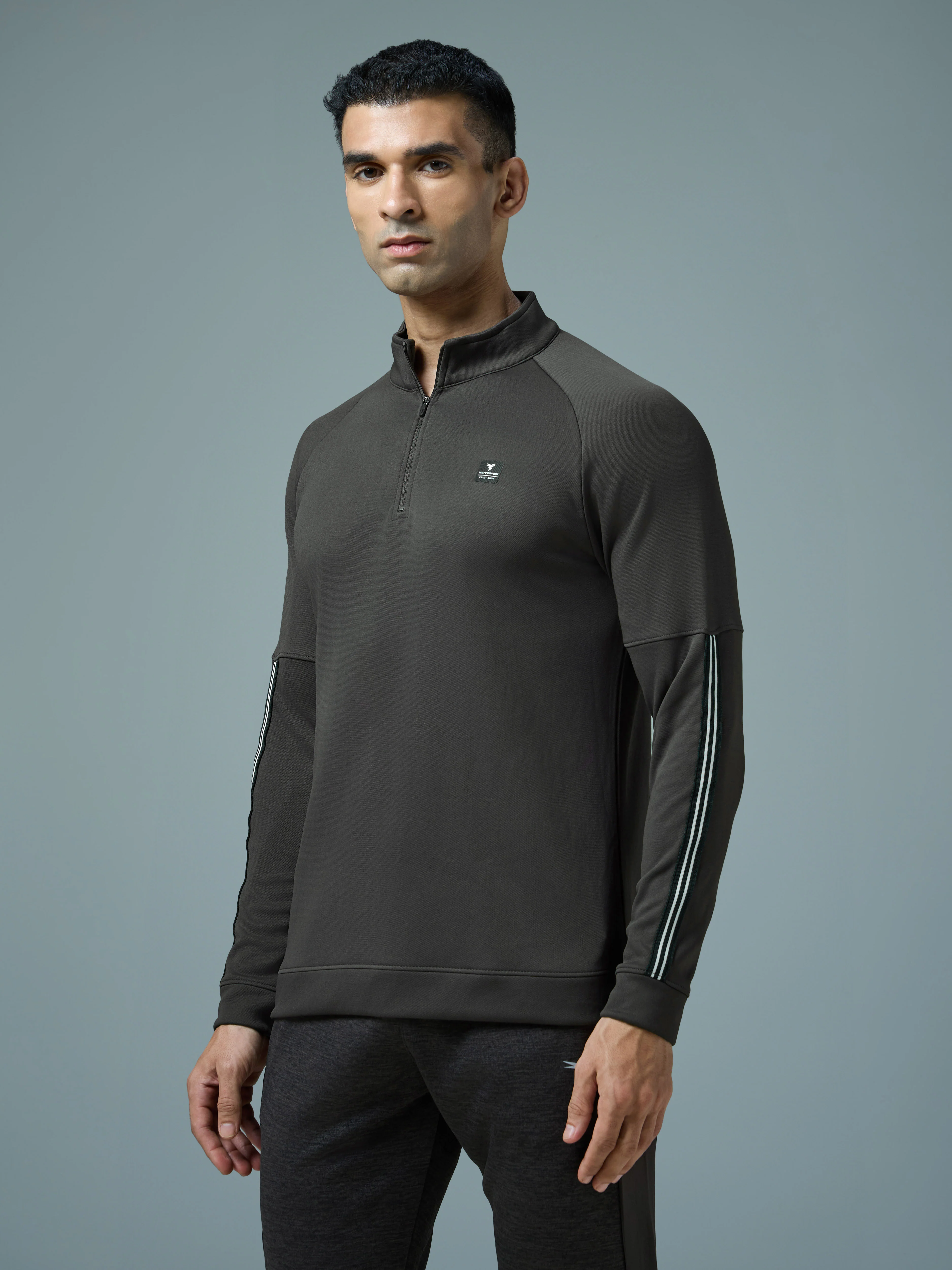 Men Solid Slim Fit Mock Neck Sweatshirt with ELASTO PLUS - Image 4
