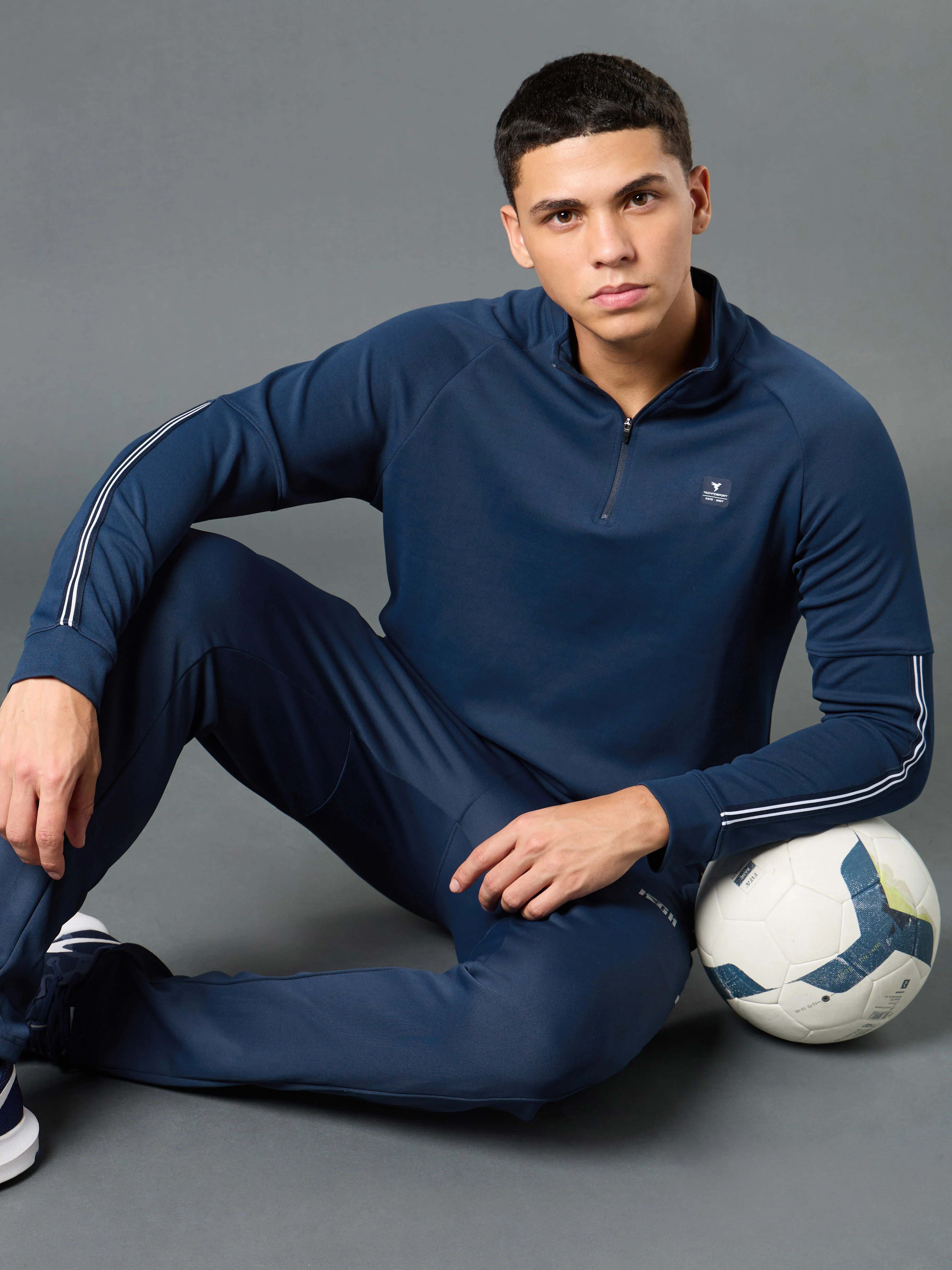 Men Solid Slim Fit Mock Neck Sweatshirt with ELASTO PLUS - Image 5