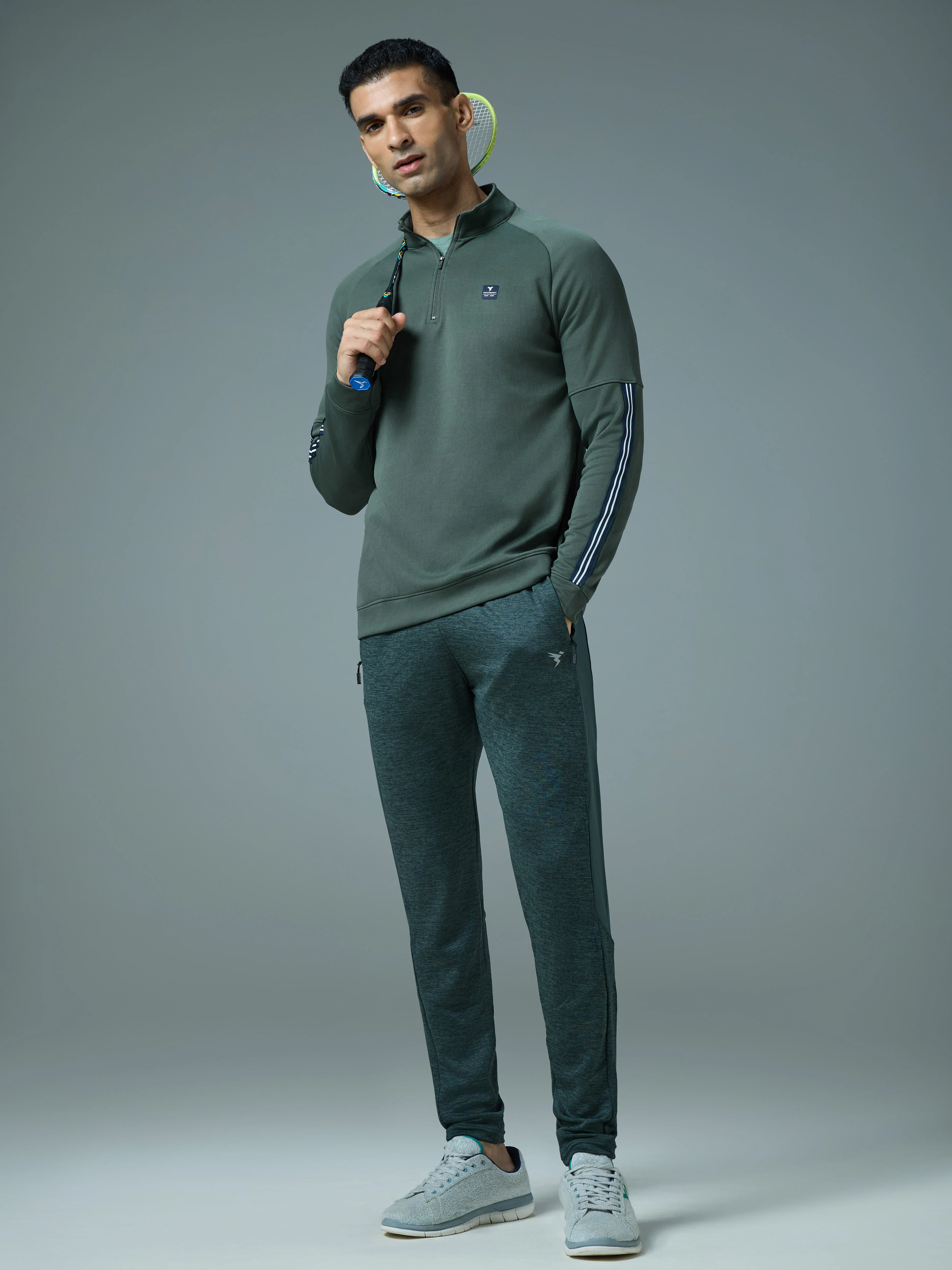 Men Solid Slim Fit Mock Neck Sweatshirt with ELASTO PLUS - Image 5