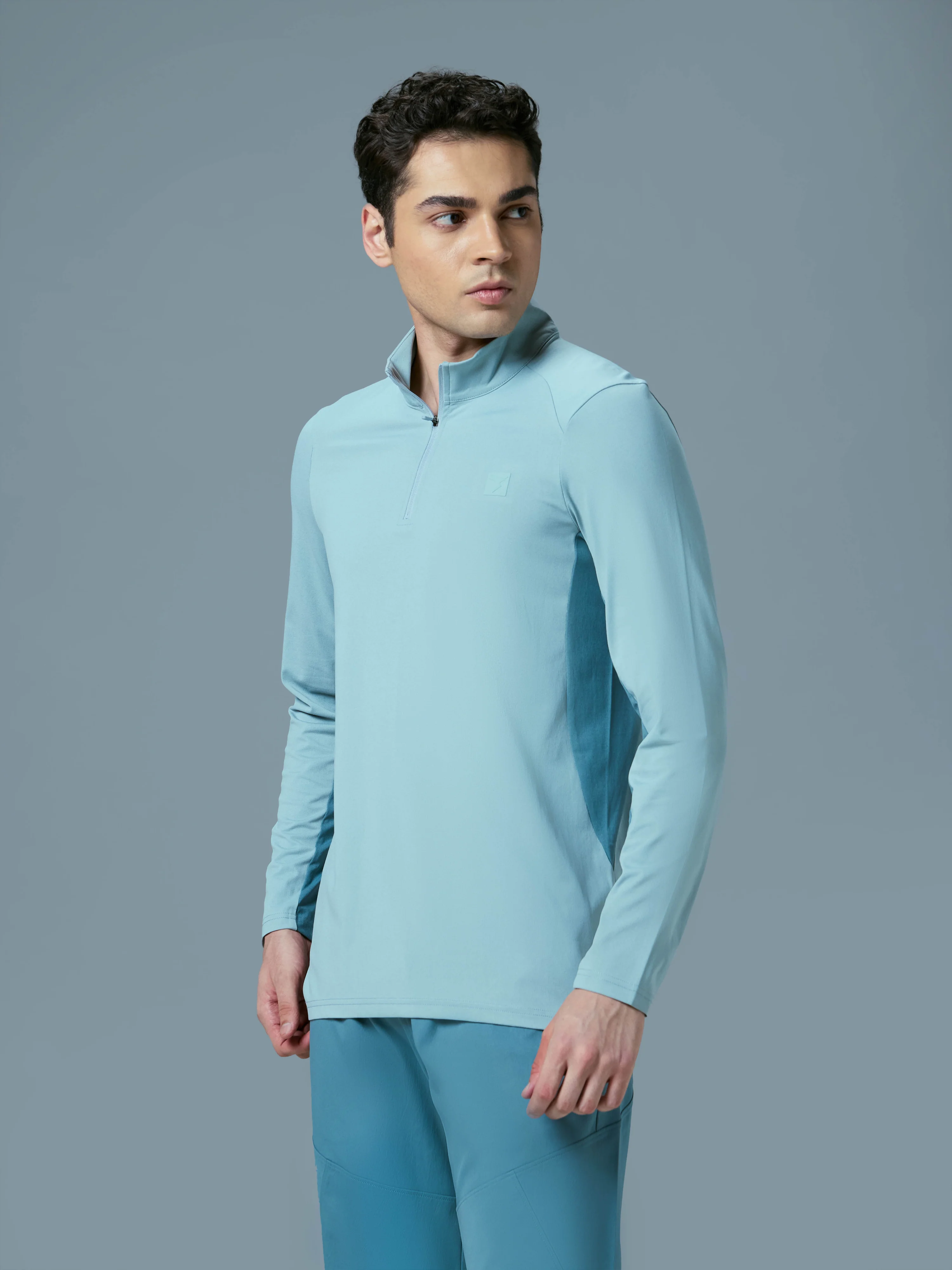 Men Colorblock Slim Fit Mock Neck Sports T-shirt with COTFLEX - Image 4