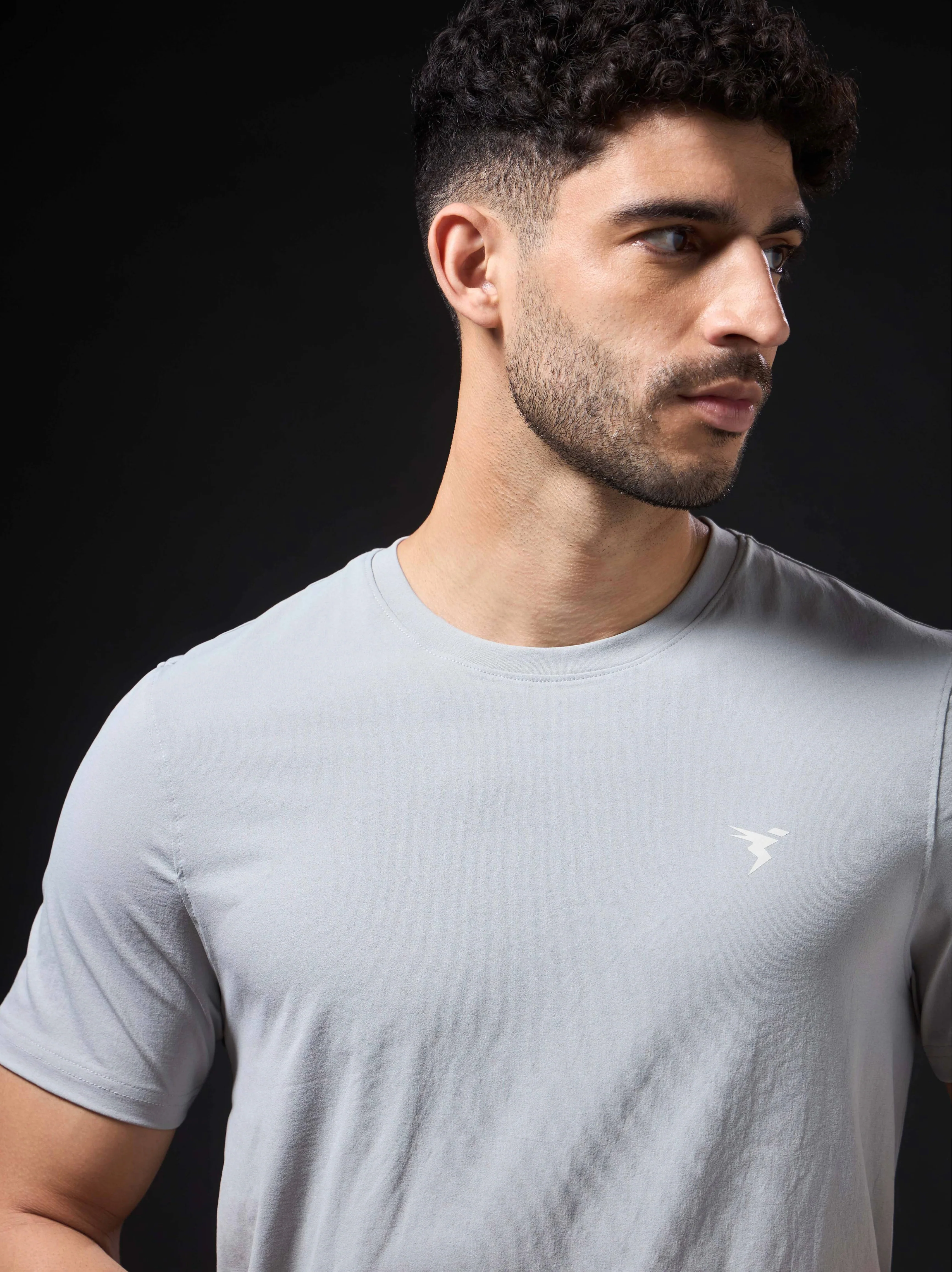 Men Solid Slim Fit pack of 3 Crew Neck T-shirt with COTFLEX - Image 5