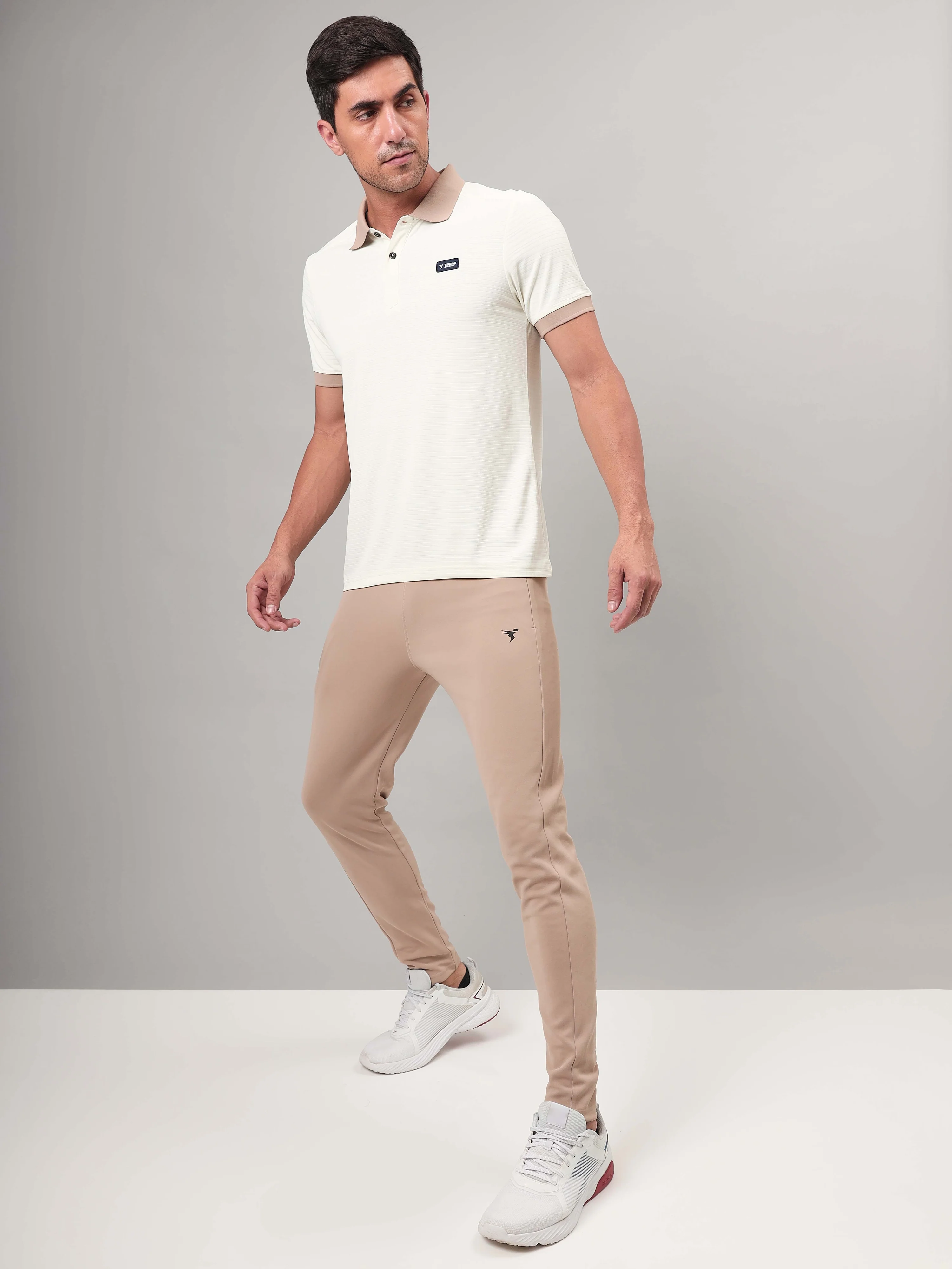 Men Solid Slim Fit Polo Sports T-shirt with MATPIQ - Image 5