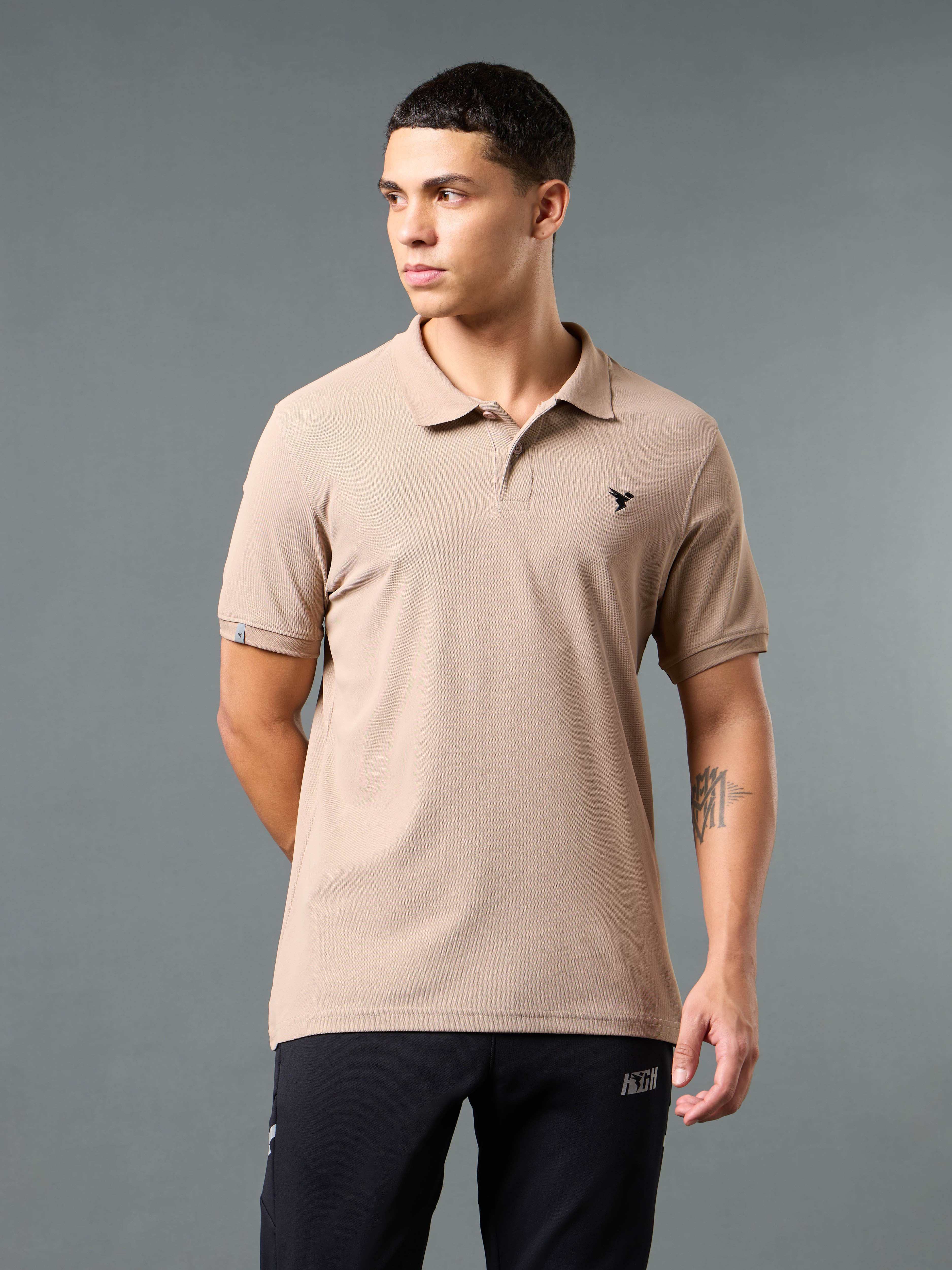 Men Solid Slim Fit Polo T-shirt with MATPIQ - Image 2