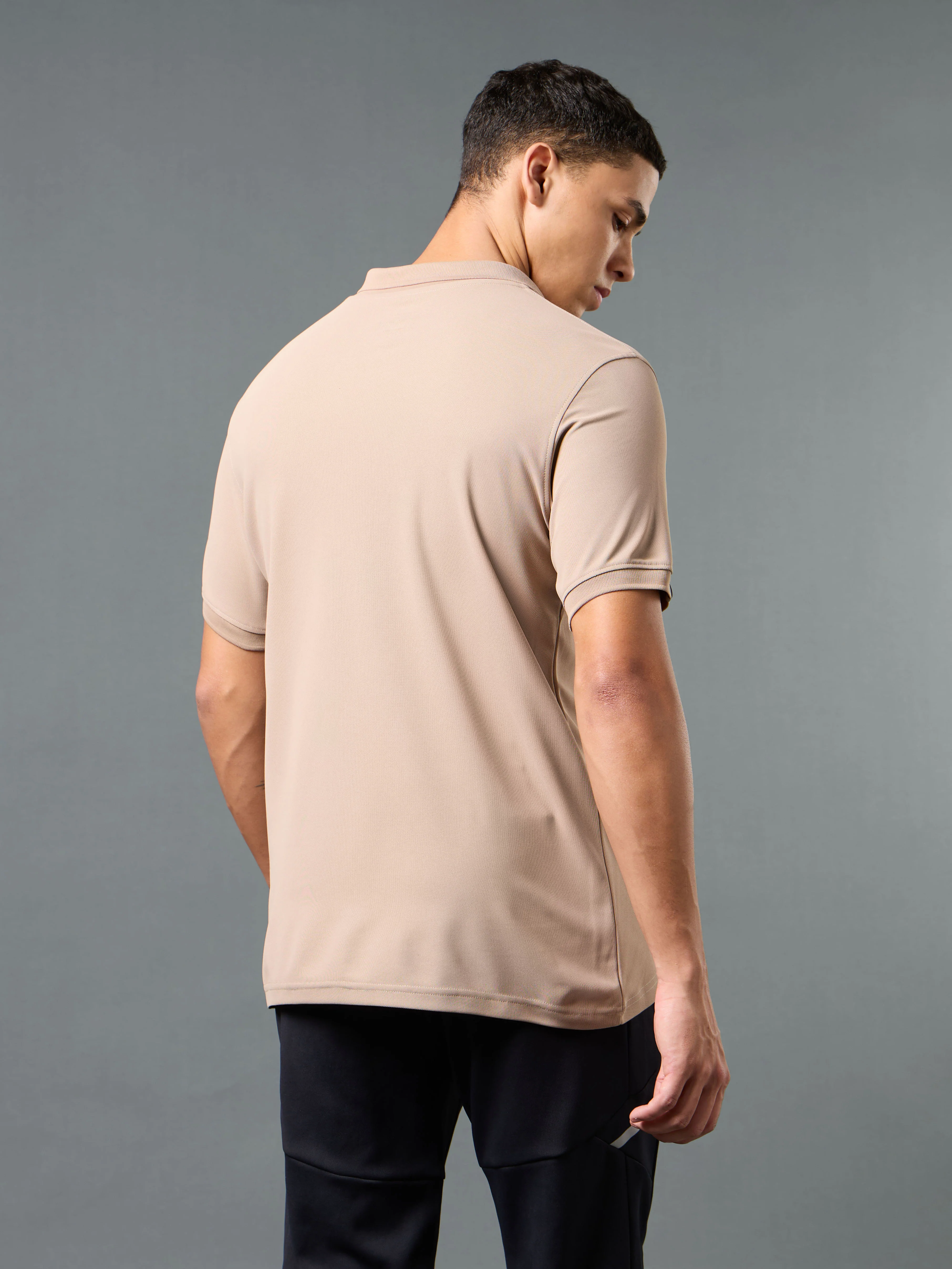 Men Solid Slim Fit Polo T-shirt with MATPIQ - Image 3