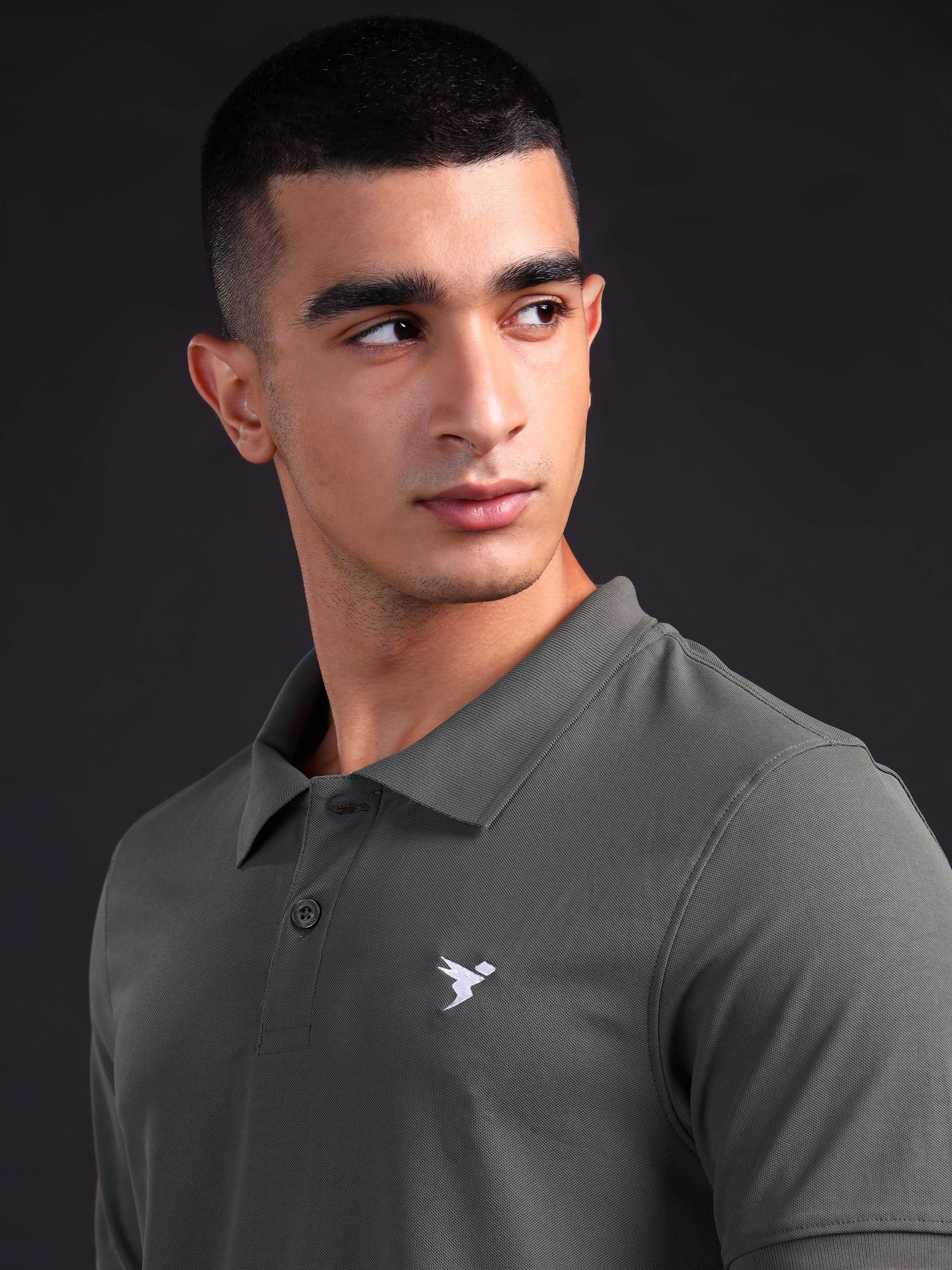 Men Solid Slim Fit Polo T-shirt with MATPIQ - Image 5