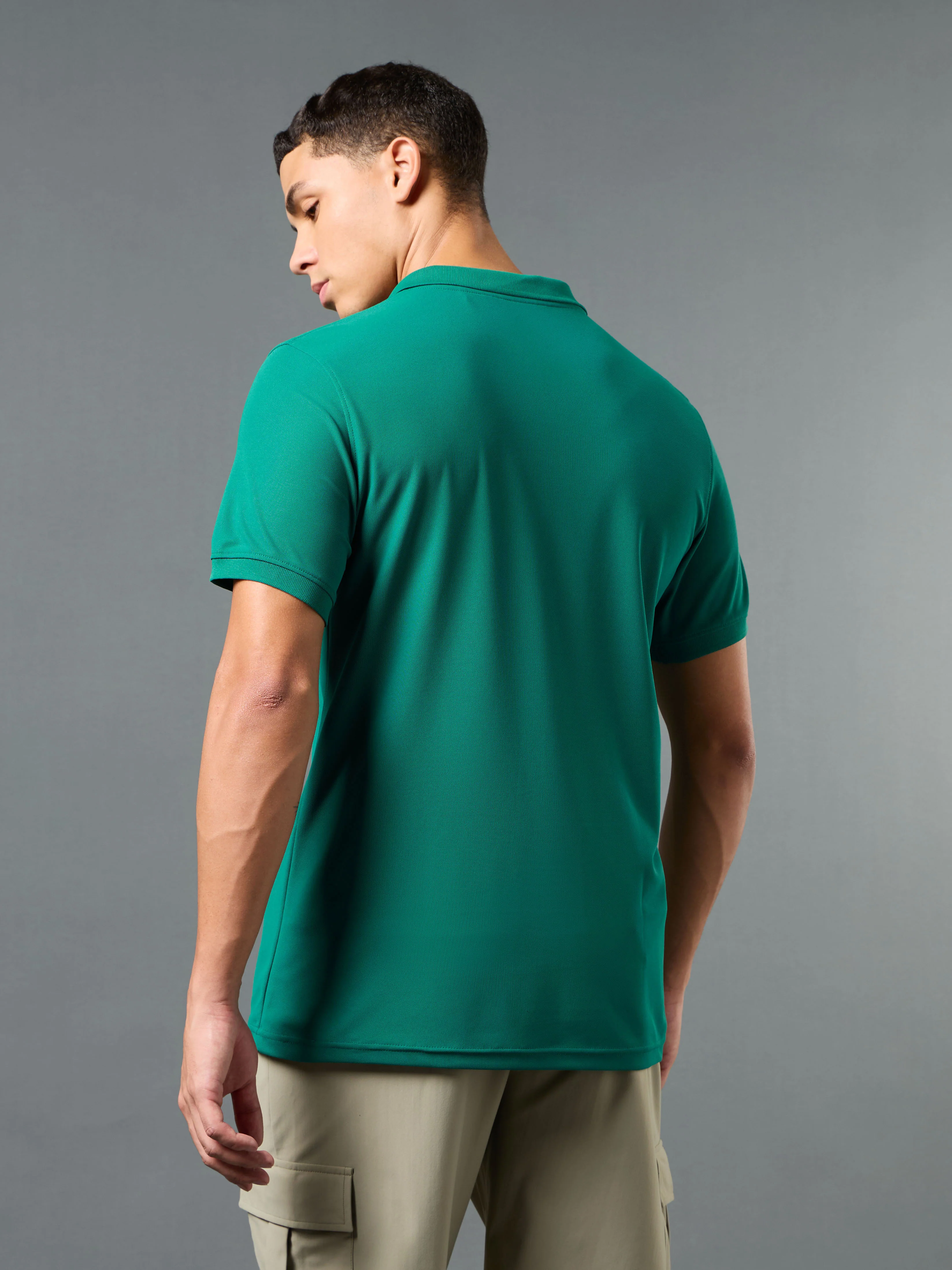 Men Solid Slim Fit Polo T-shirt with MATPIQ - Image 3