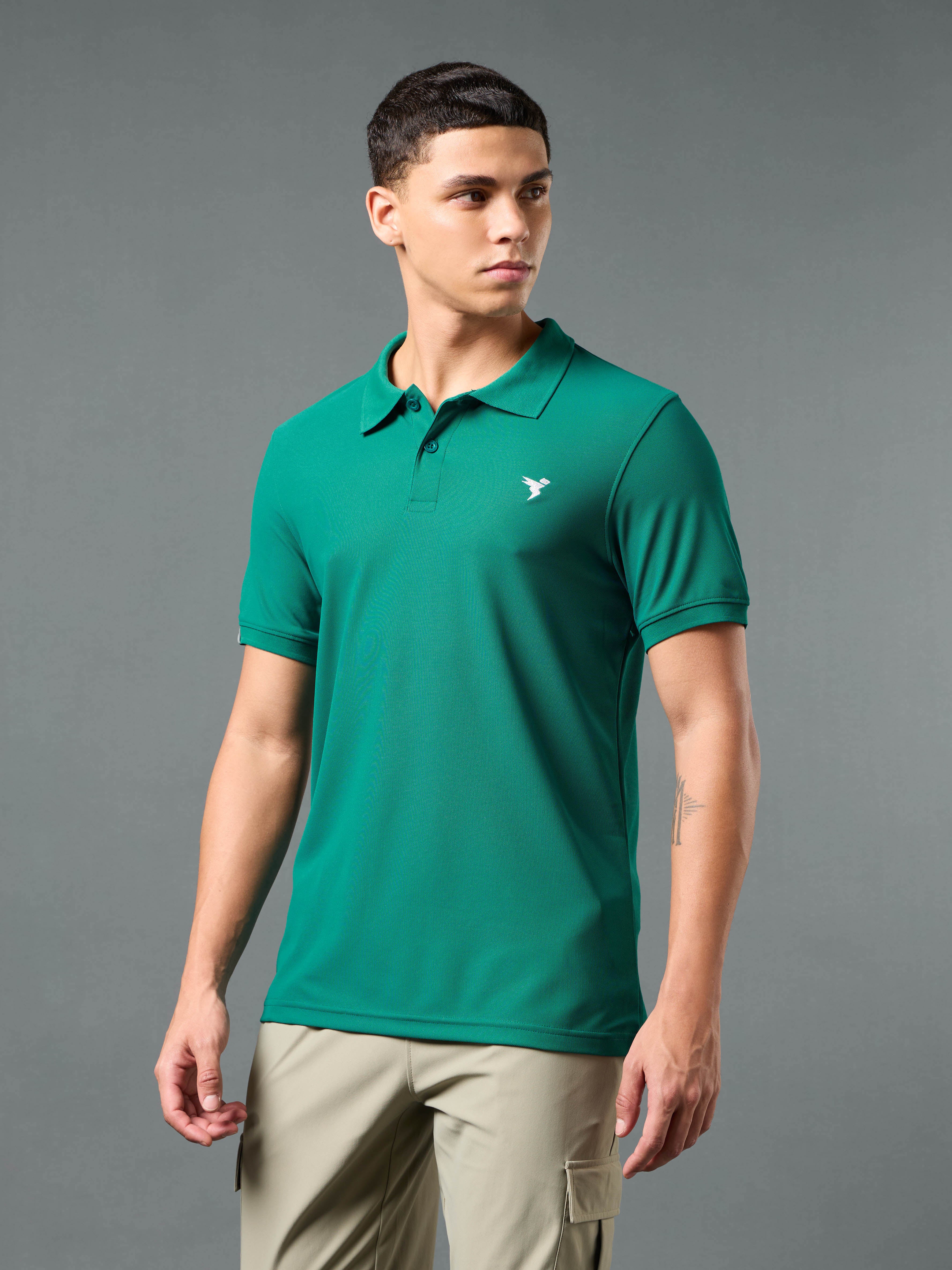 Men Solid Slim Fit Polo T-shirt with MATPIQ - Image 4