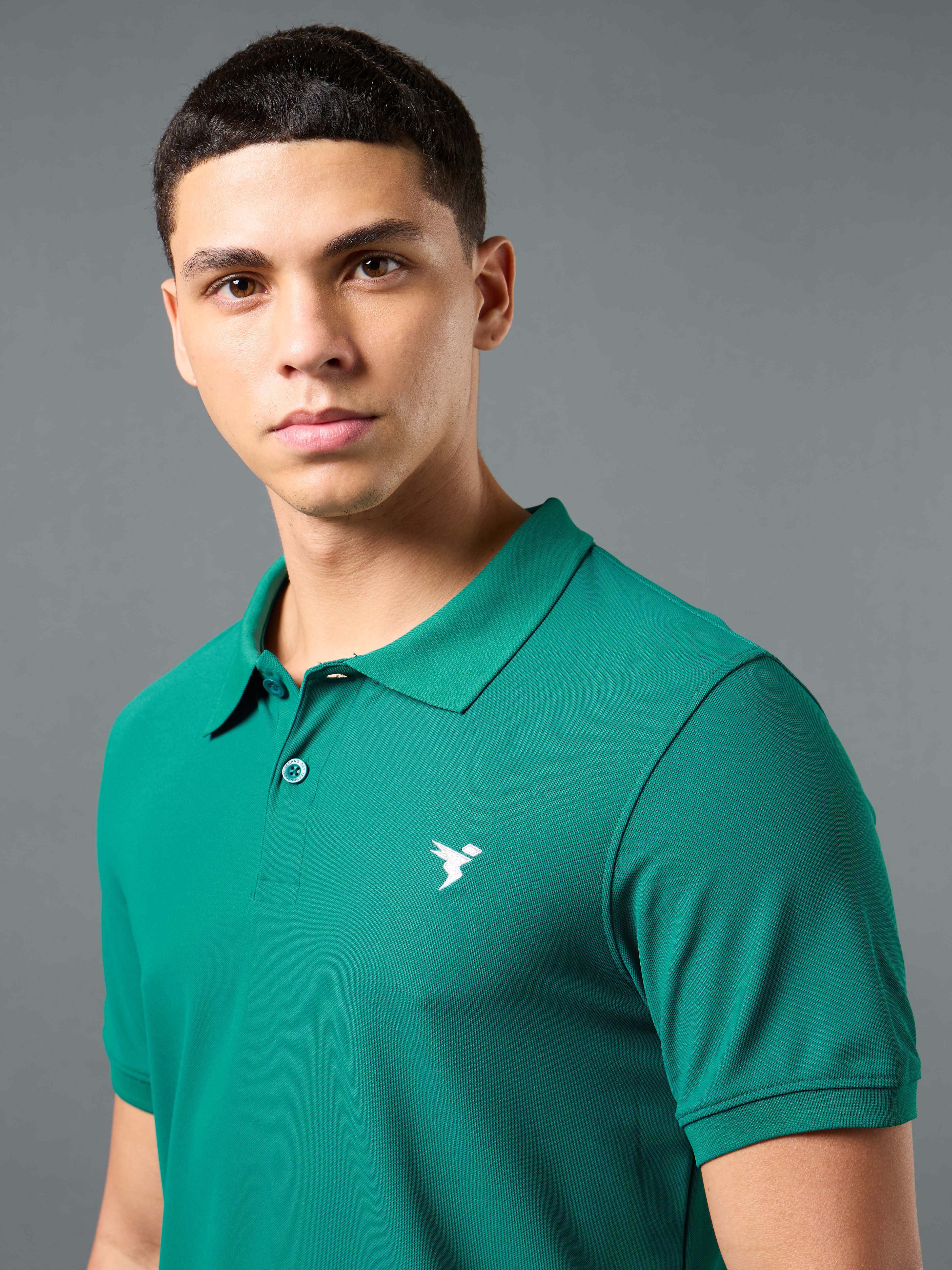 Men Solid Slim Fit Polo T-shirt with MATPIQ - Image 6