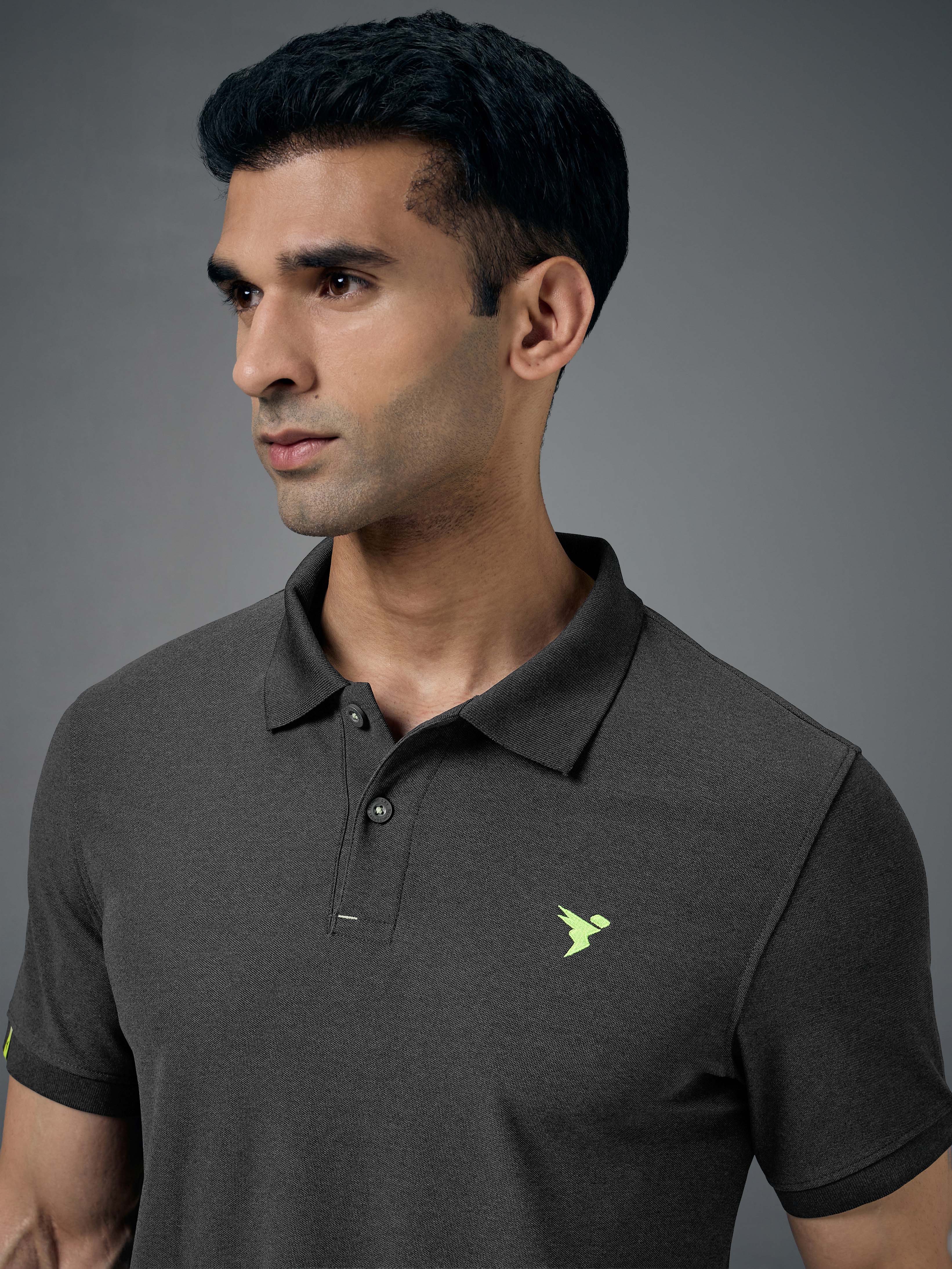 Men Solid Slim Fit Polo T-shirt with MATPIQ - Image 6
