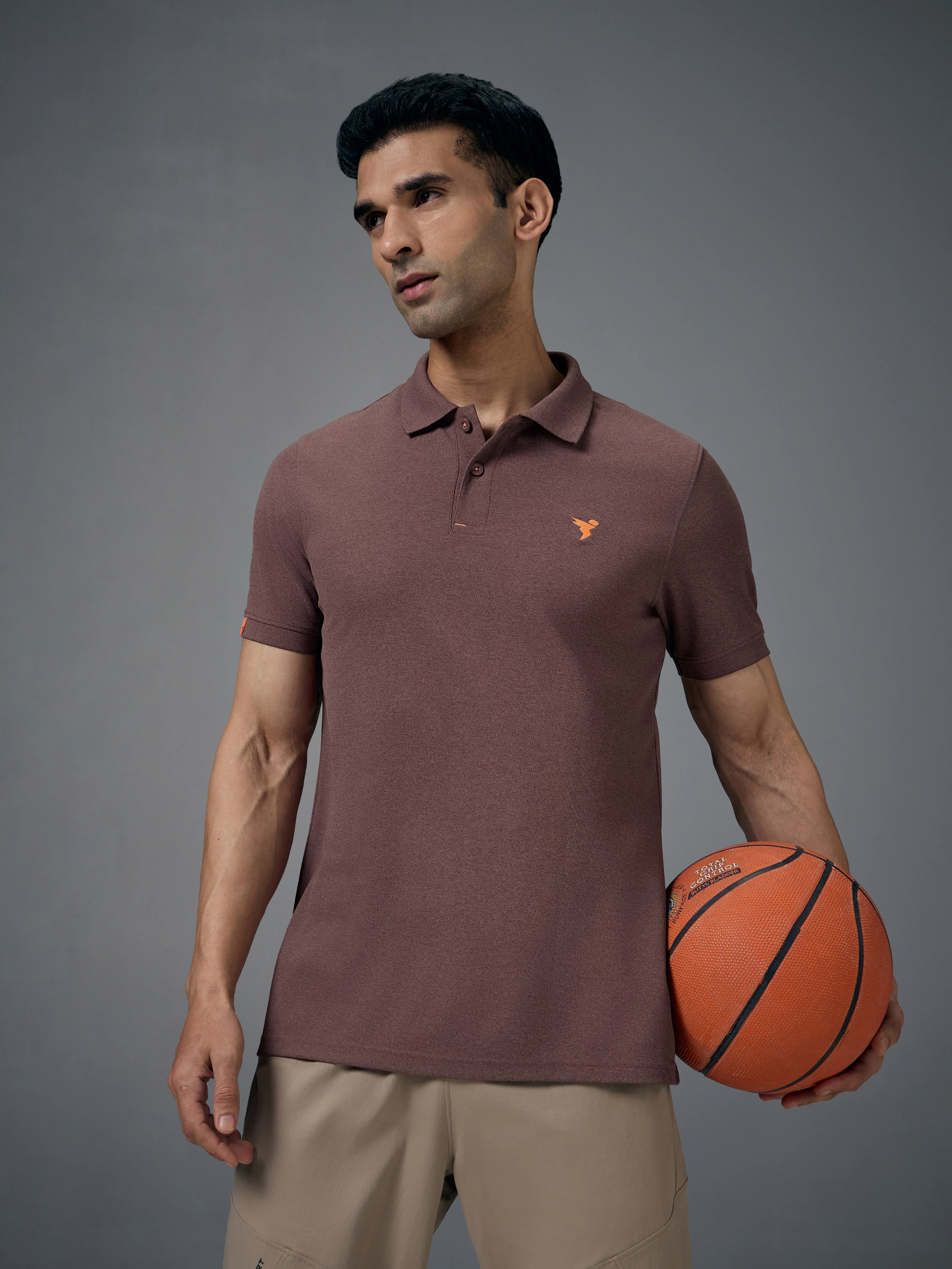 Men Solid Slim Fit Polo T-shirt with MATPIQ