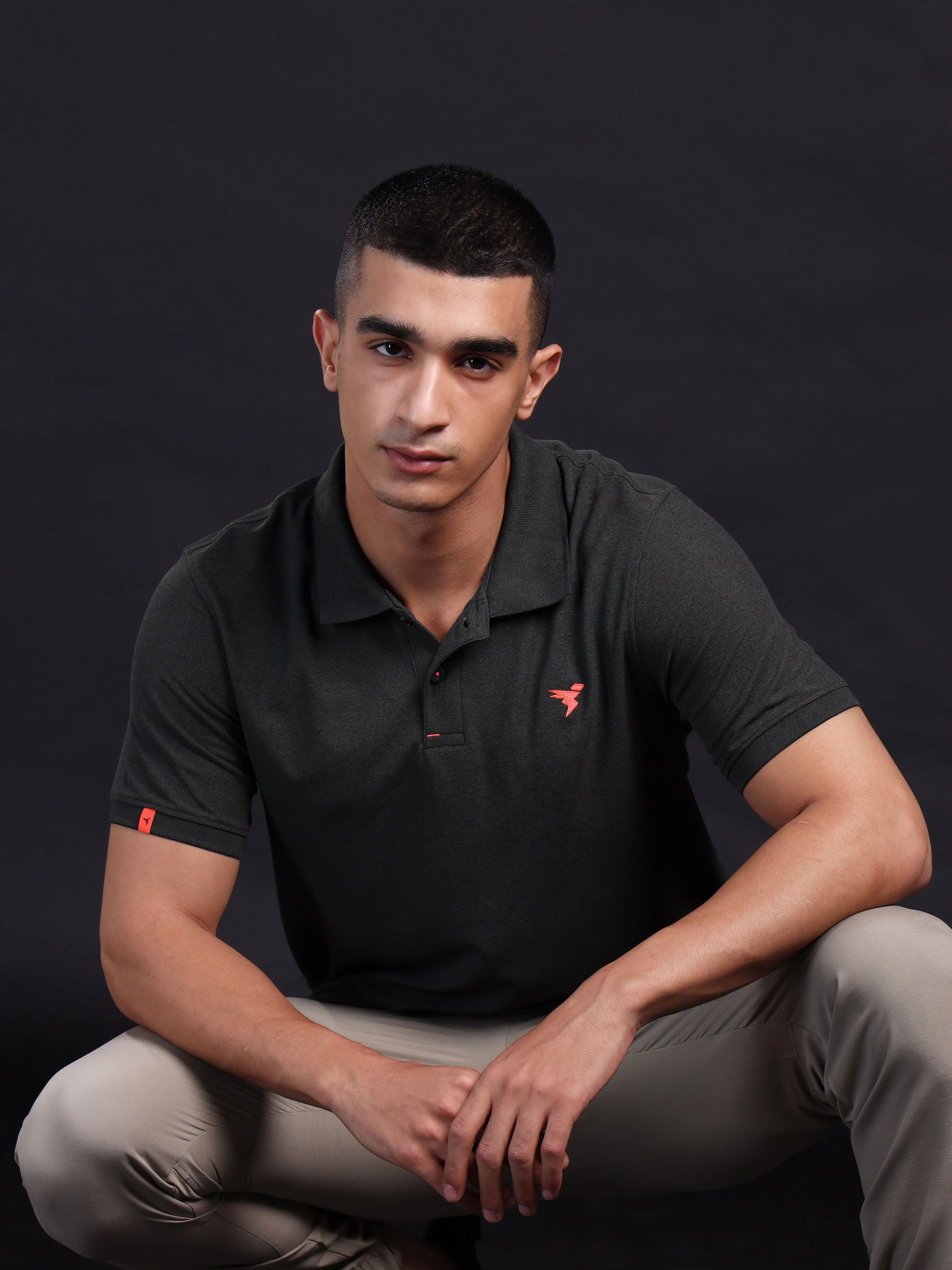 Men Solid Slim Fit Polo T-shirt with MATPIQ - Image 2