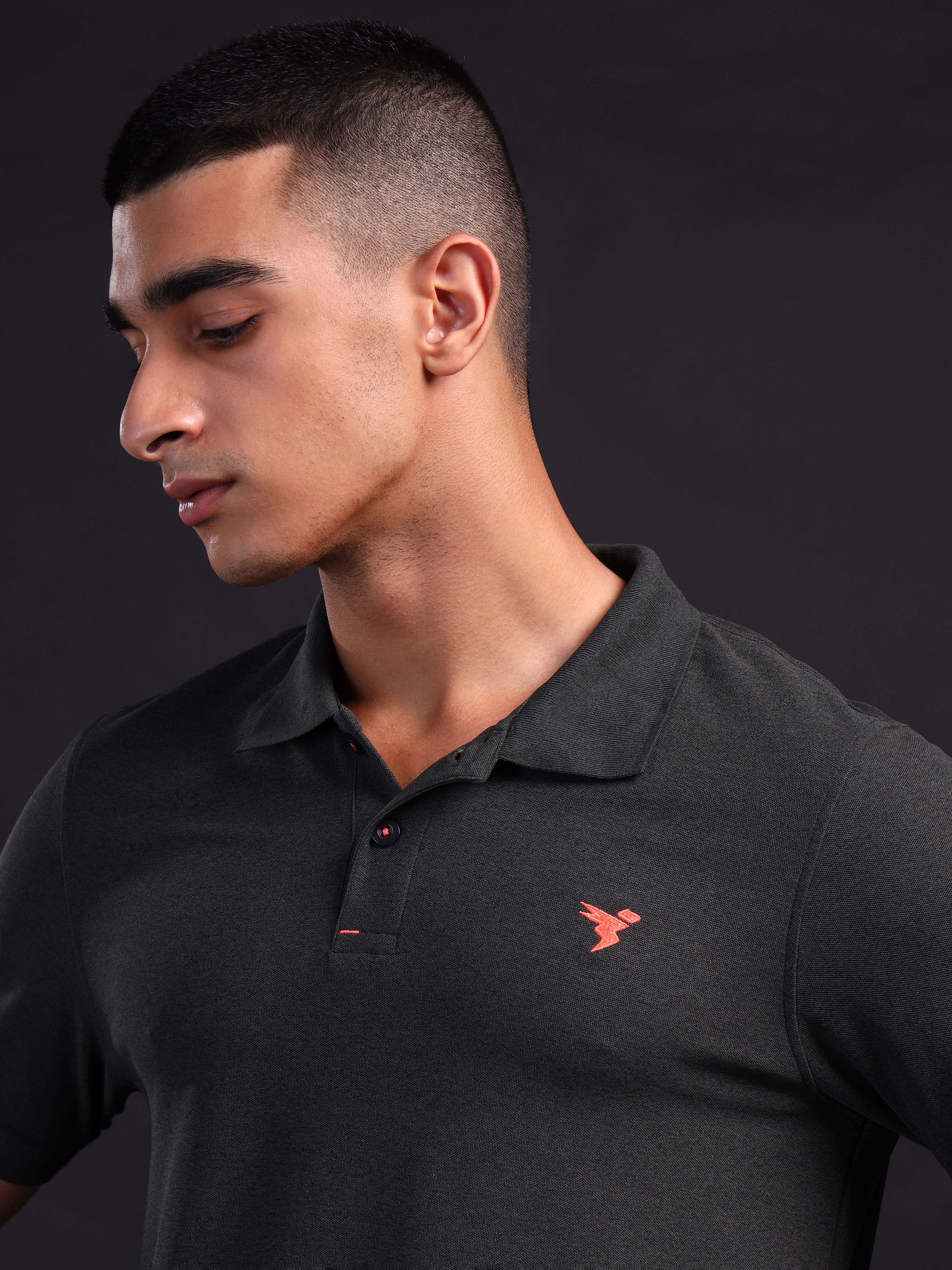 Men Solid Slim Fit Polo T-shirt with MATPIQ - Image 5