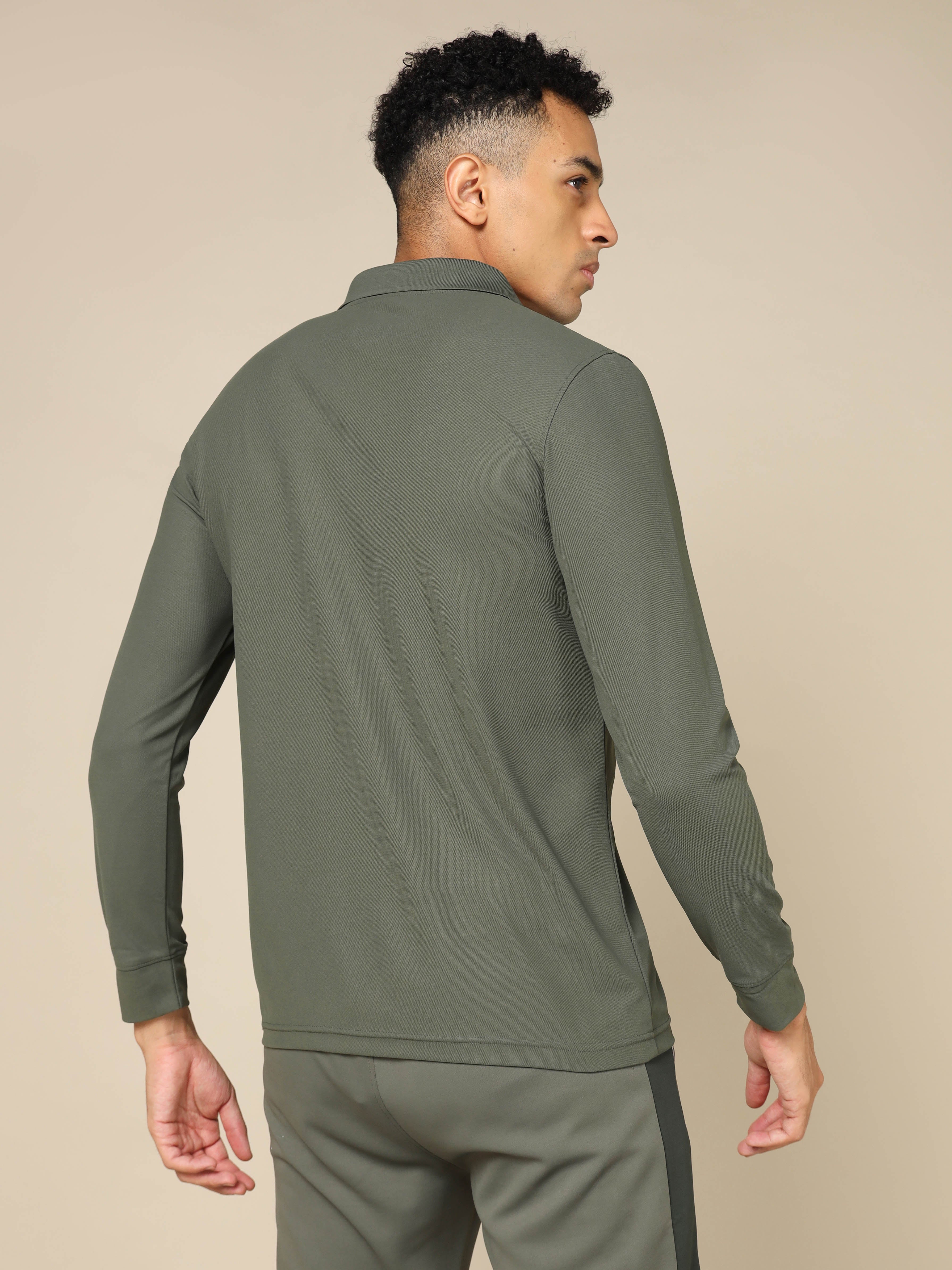 Men Solid Slim Fit Polo T-shirt with MATPIQ - Image 2