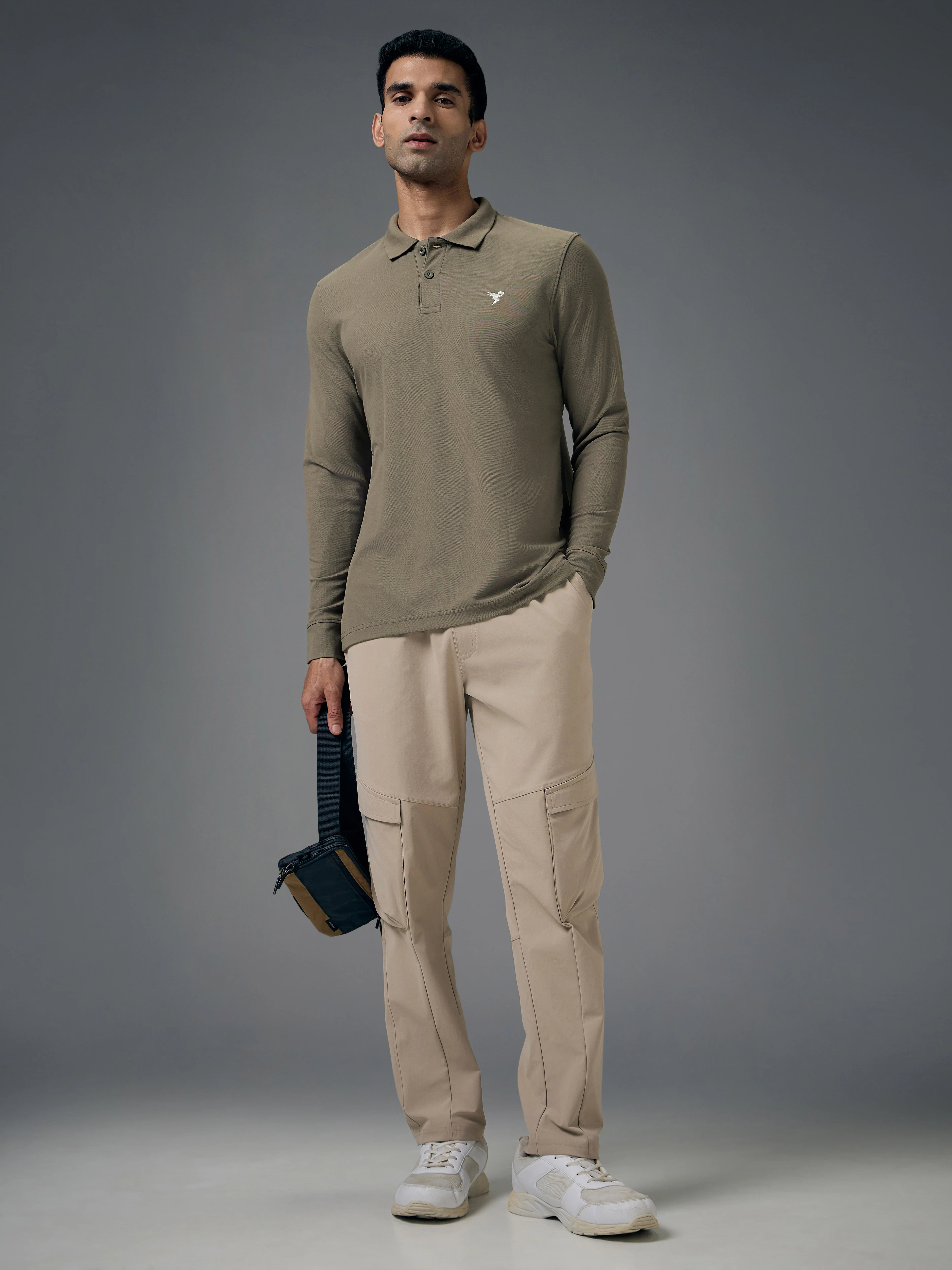 Men Solid Slim Fit Polo T-shirt with MATPIQ - Image 5