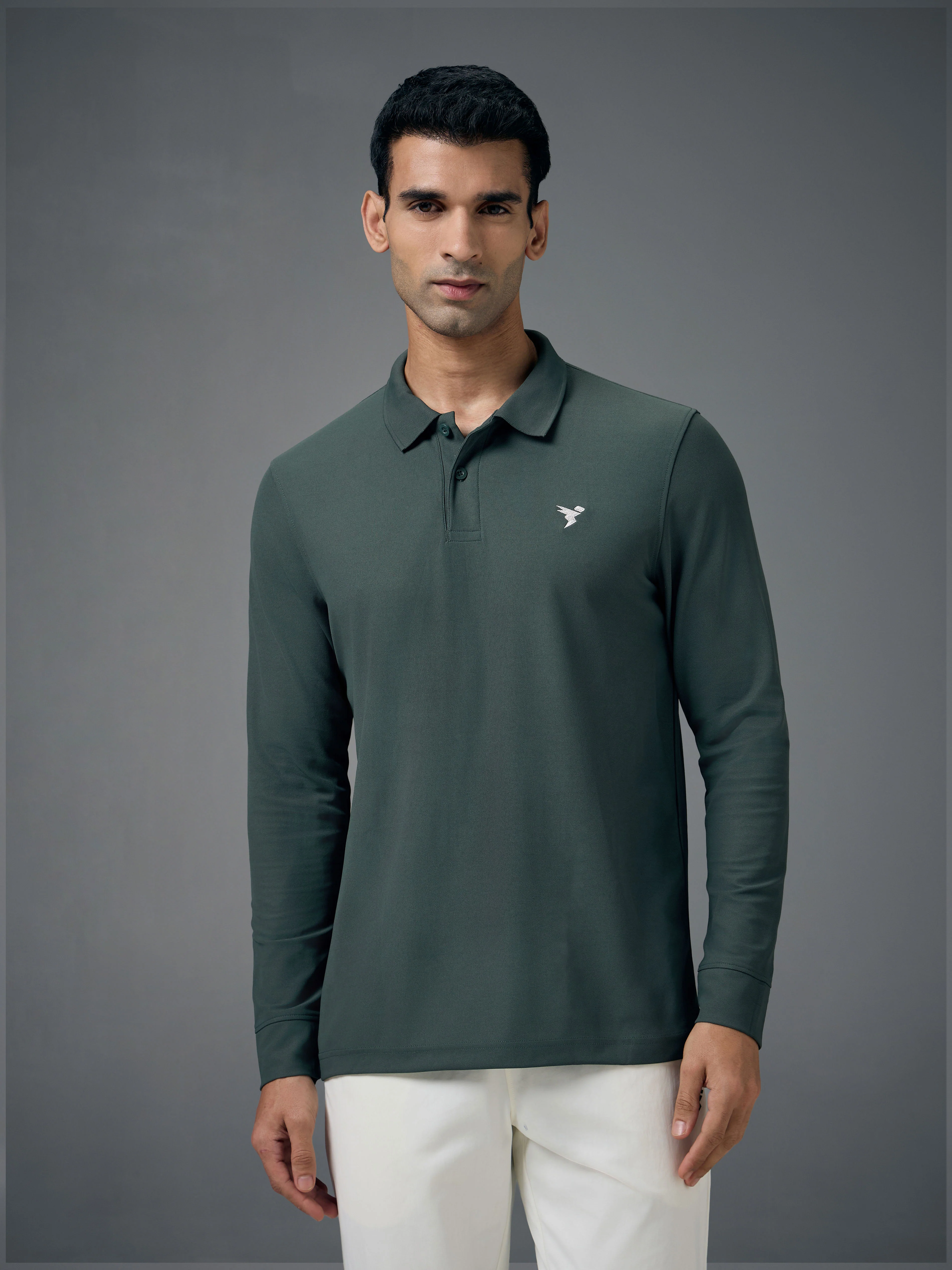 Men Solid Slim Fit Polo T-shirt with MATPIQ - Image 2