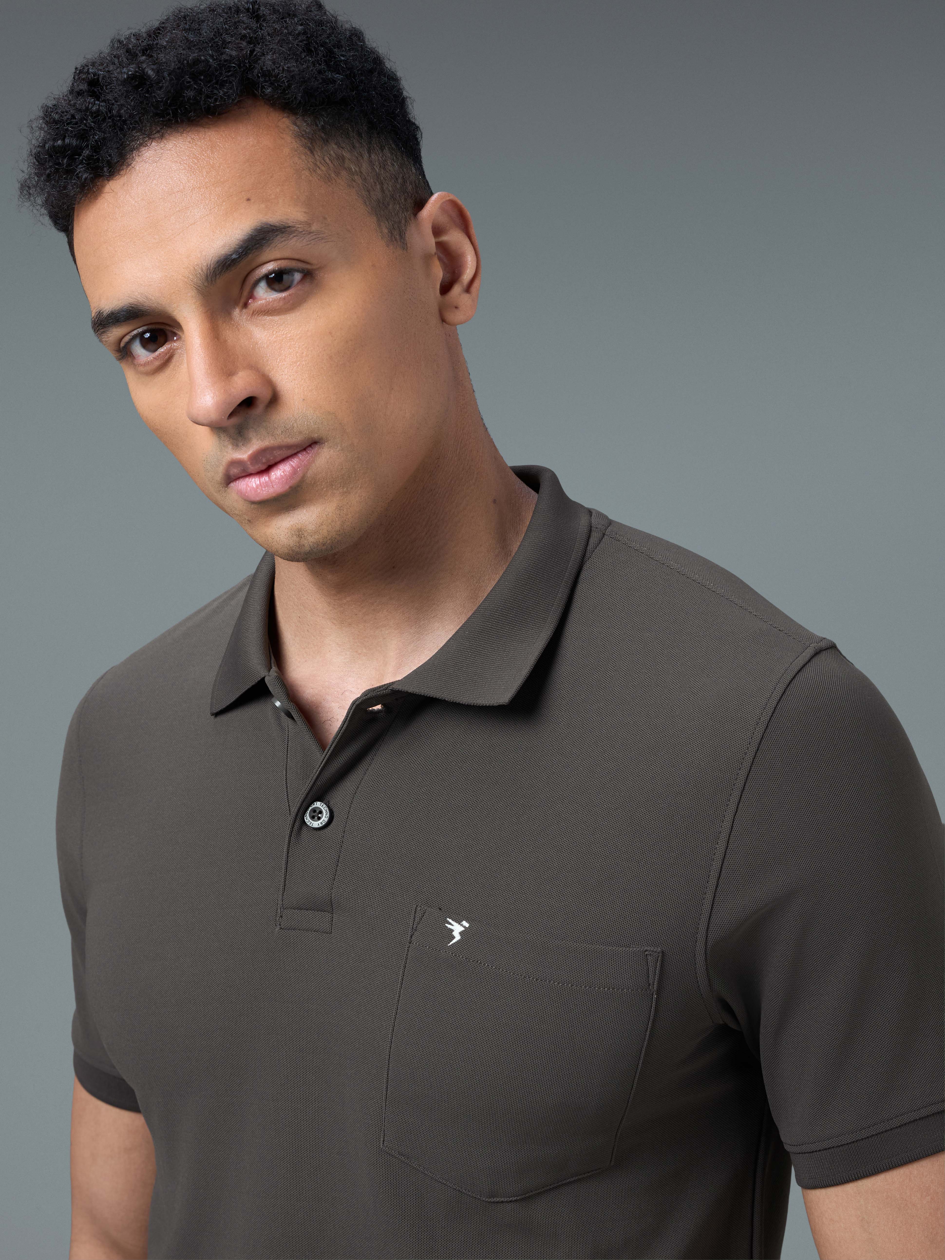 Men Solid Slim Fit Polo T-shirt with MATPIQ - Image 6