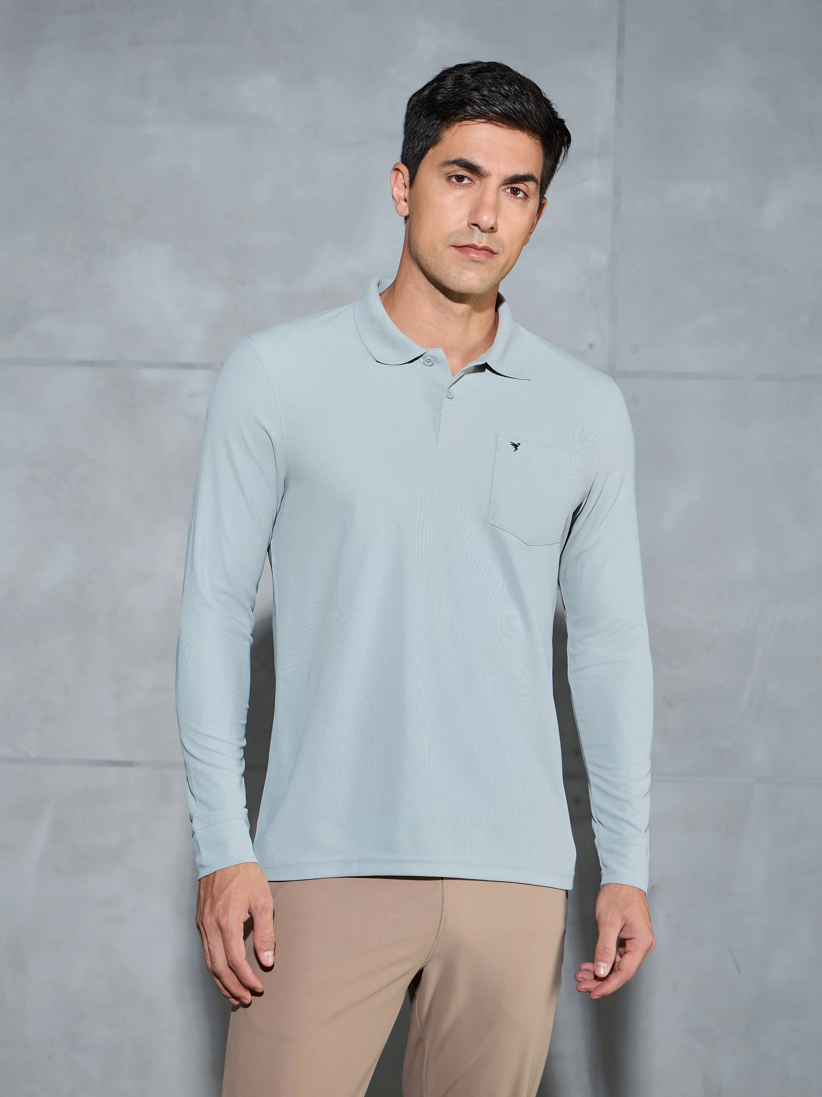 Men Solid Slim Fit Polo T-shirt with MATPIQ - Image 2