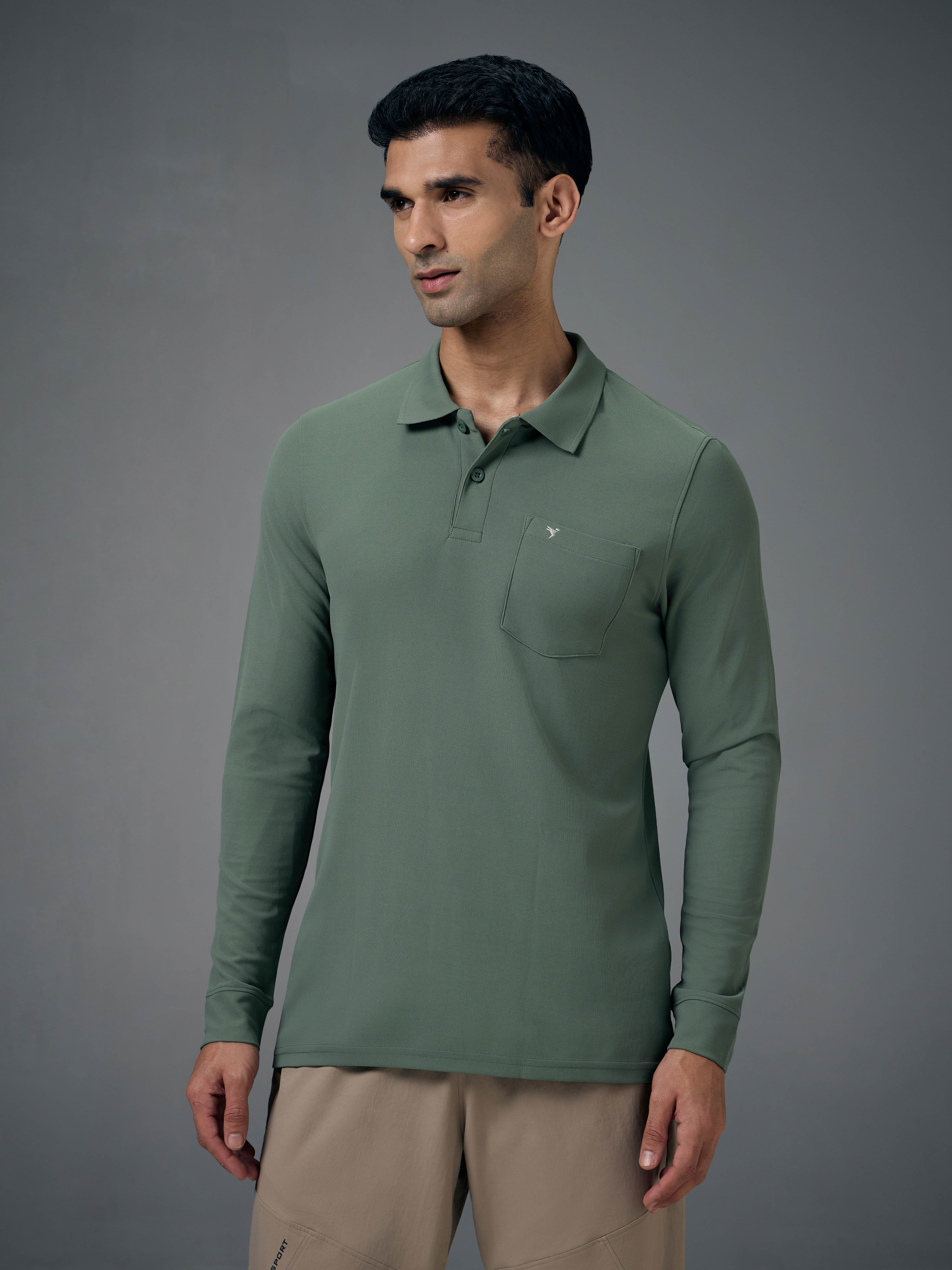Men Solid Slim Fit Polo T-shirt with MATPIQ - Image 2