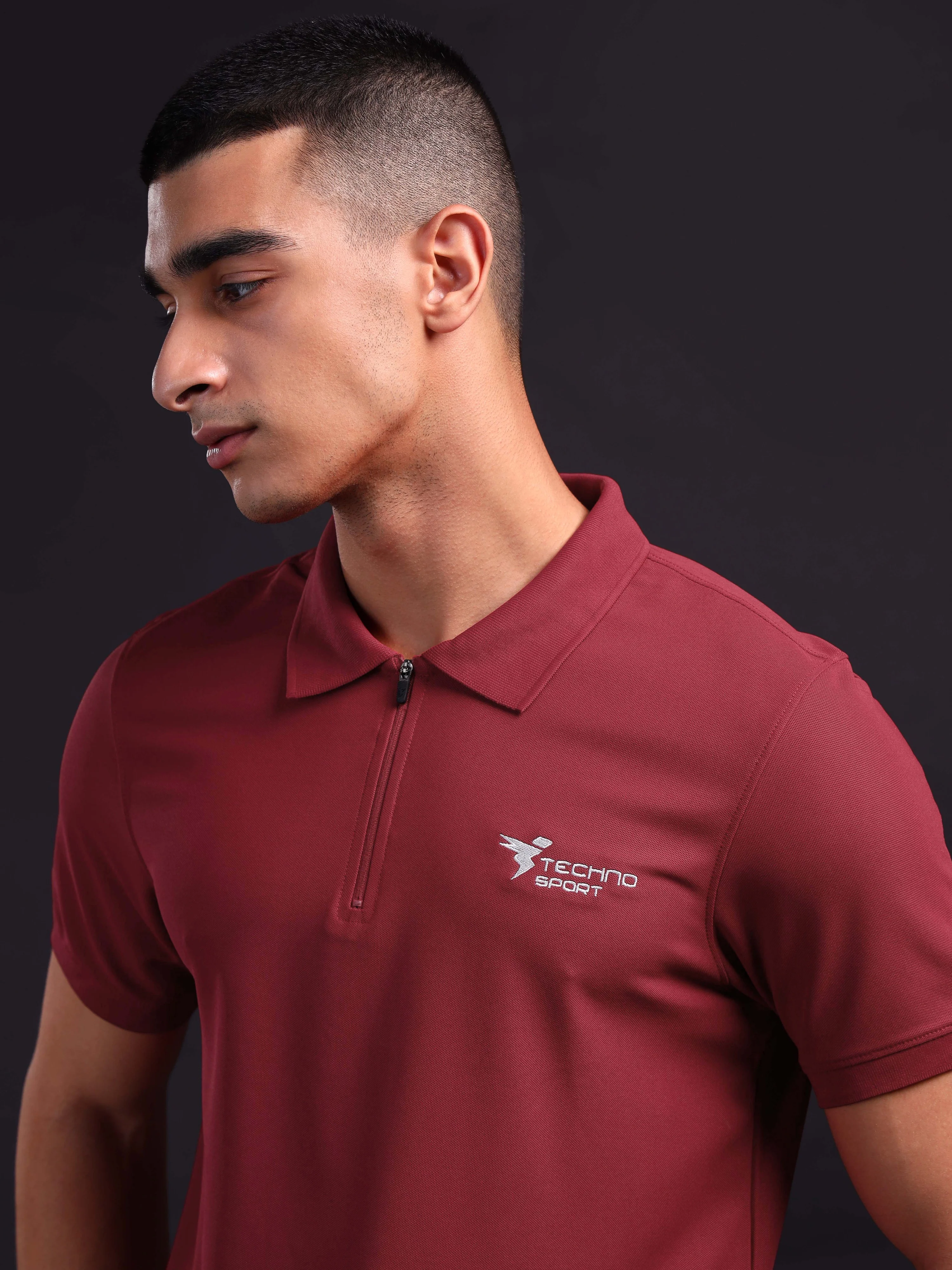 Men Solid Slim Fit Polo T-shirt with MATPIQ - Image 5