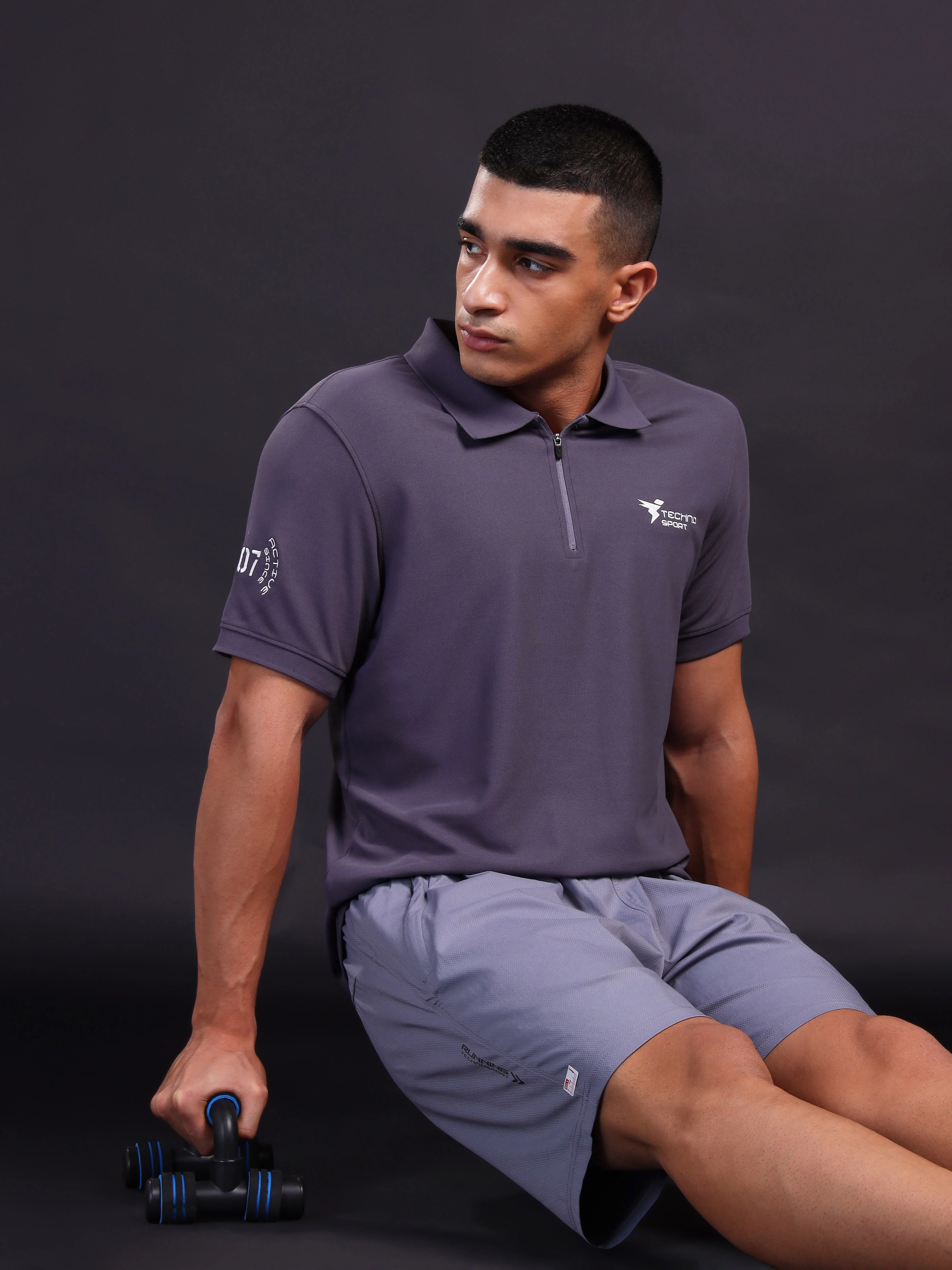 Men Solid Slim Fit Polo T-shirt with MATPIQ - Image 4