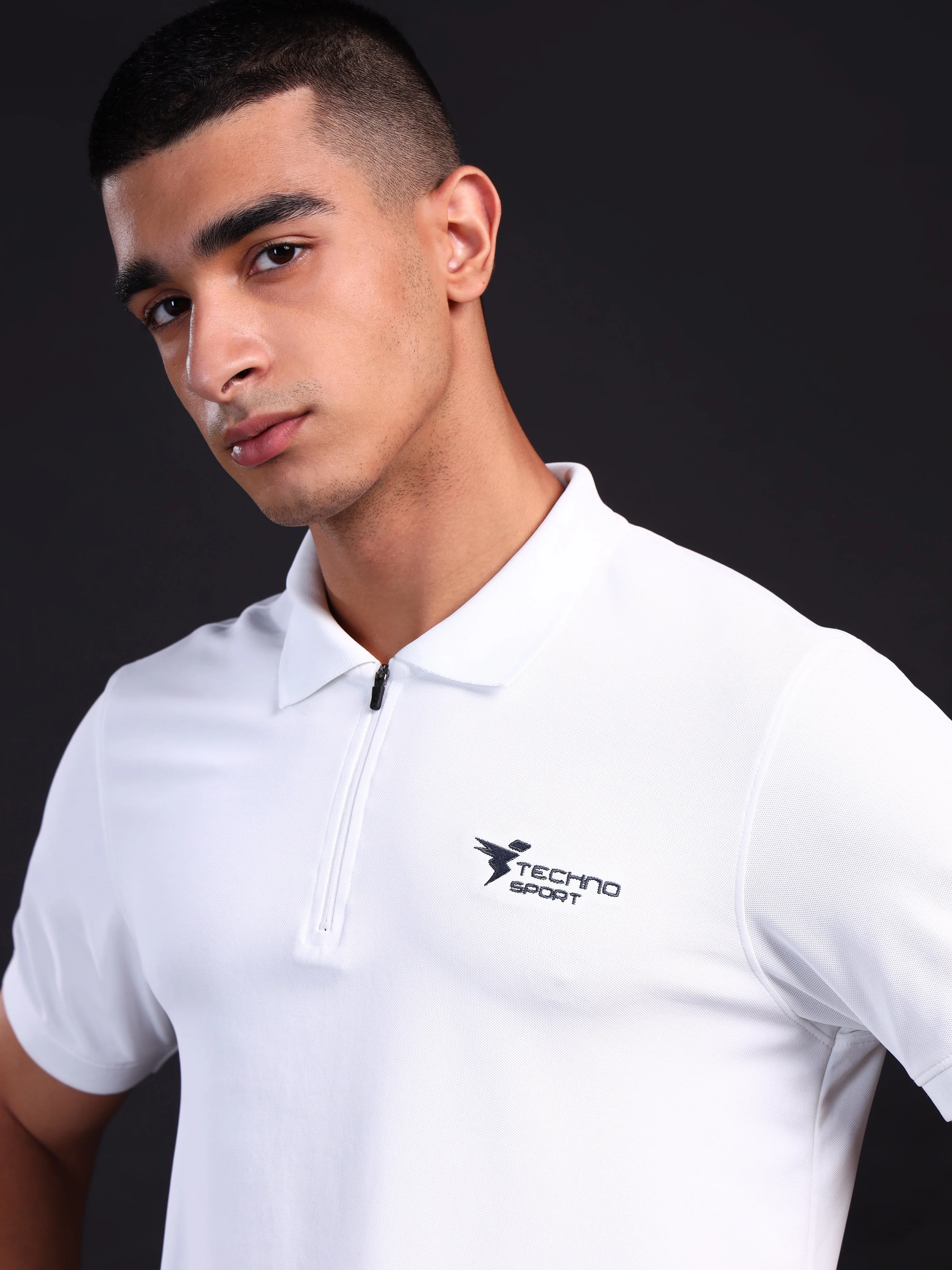 Men Solid Slim Fit Polo T-shirt with MATPIQ - Image 5