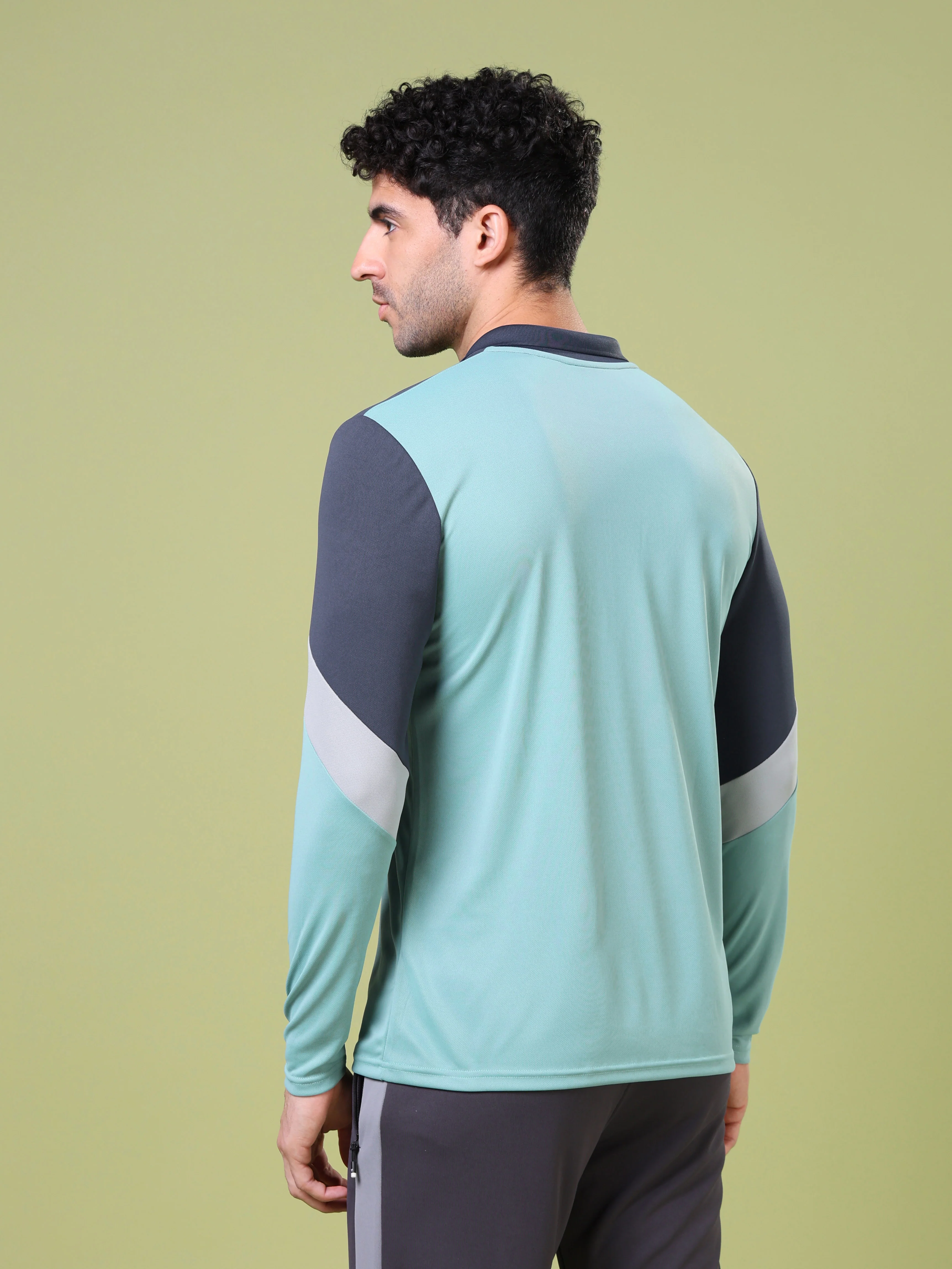 Men Solid Slim Fit Polo T-shirt with TECHNOCOOL+ - Image 3