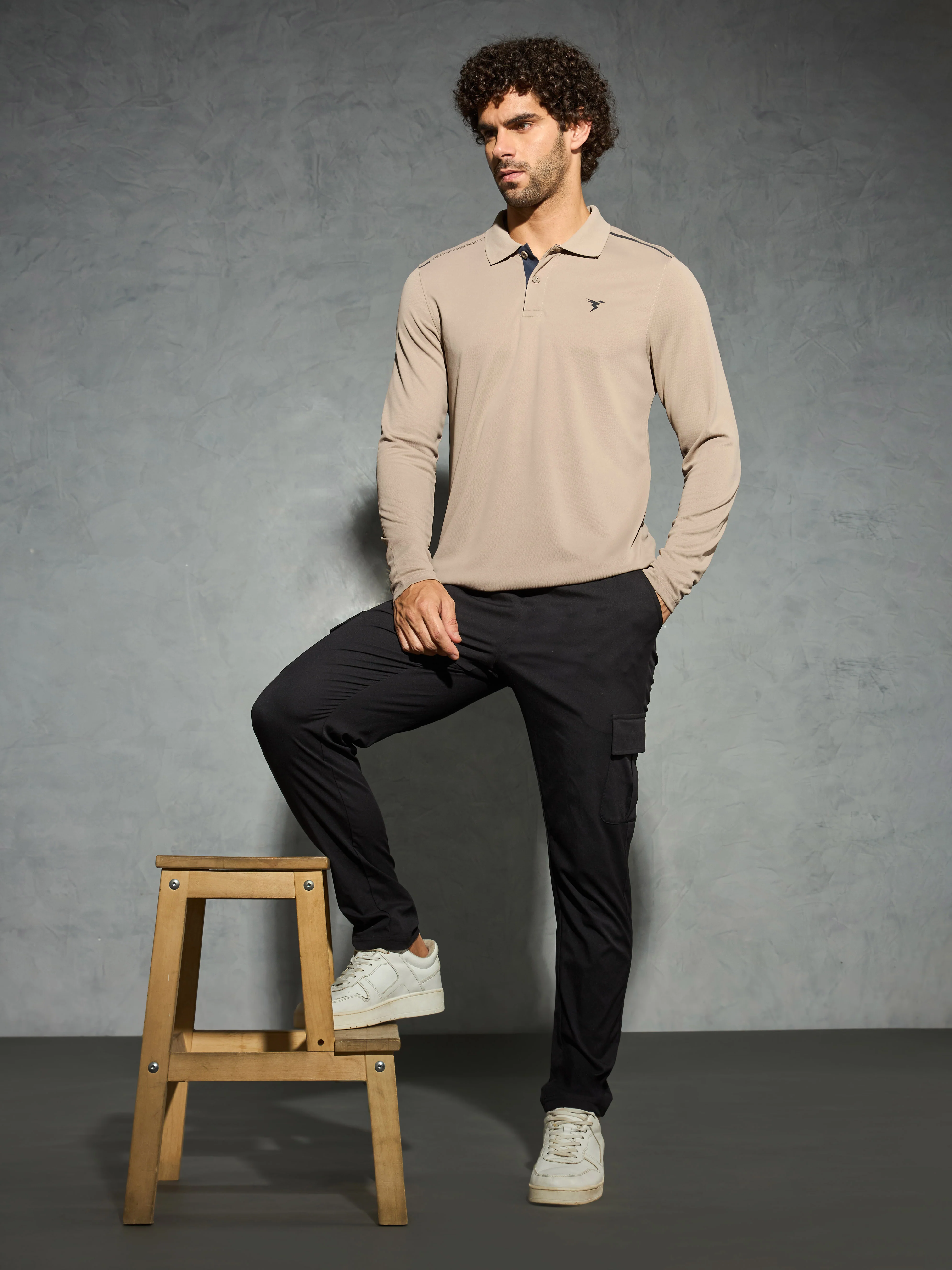 Men Solid Slim Fit Polo T-shirt with TECHNOCOOL+ - Image 5