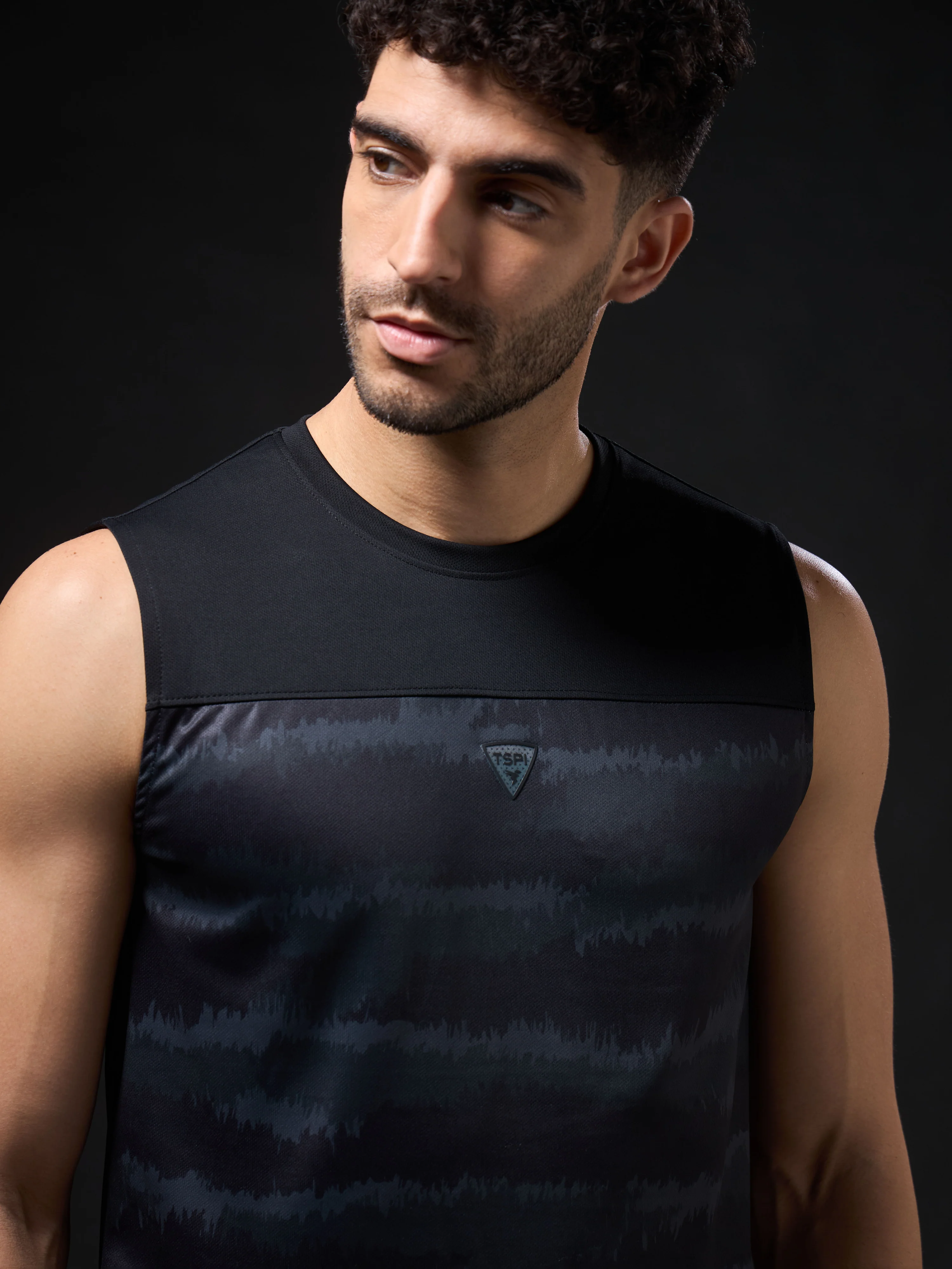 Men Printed Slim Fit Round Neck Innerwear Vest with TECHNOCOOL+ - Image 6