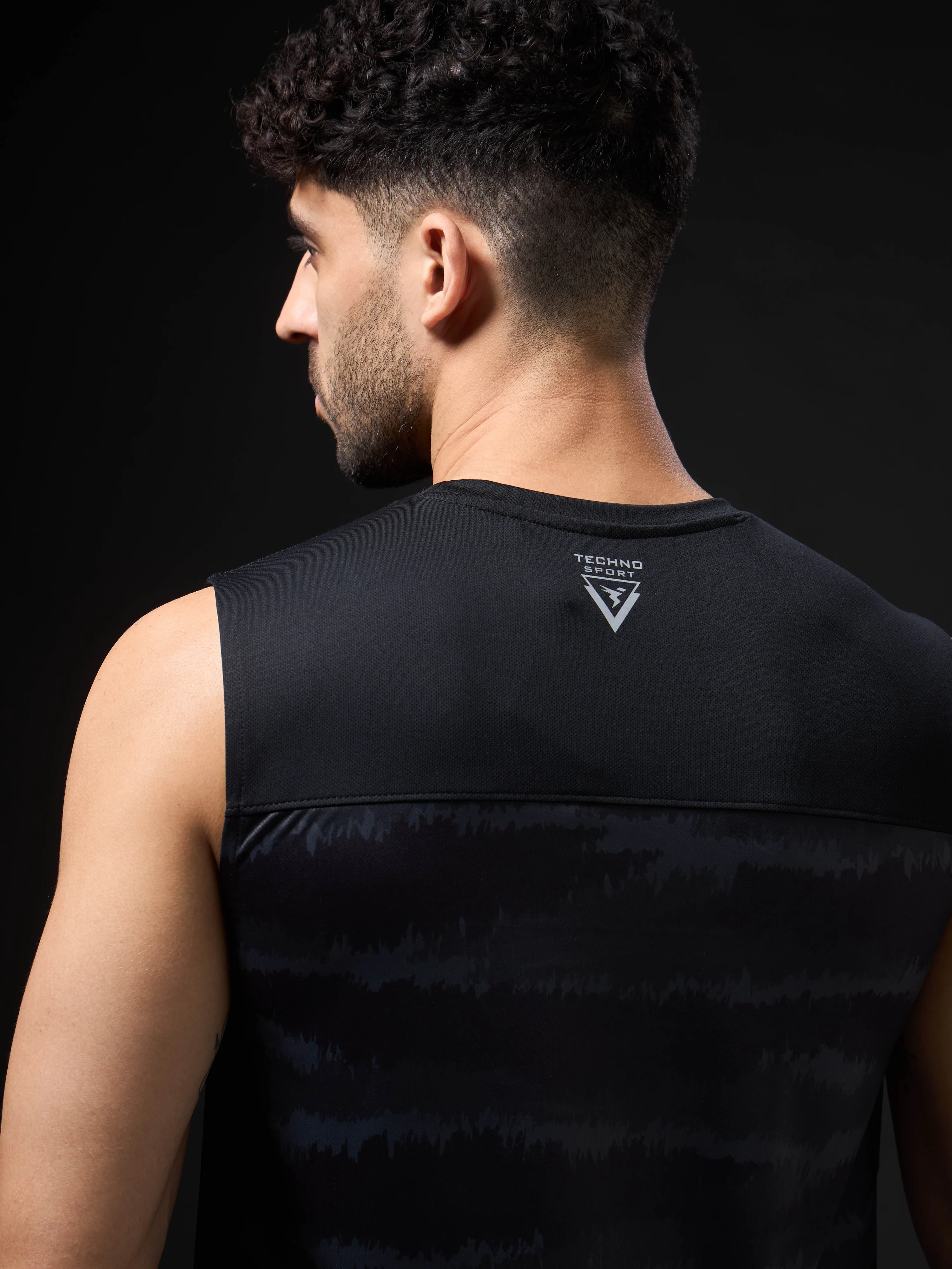 Men Printed Slim Fit Round Neck Innerwear Vest with TECHNOCOOL+ - Image 7