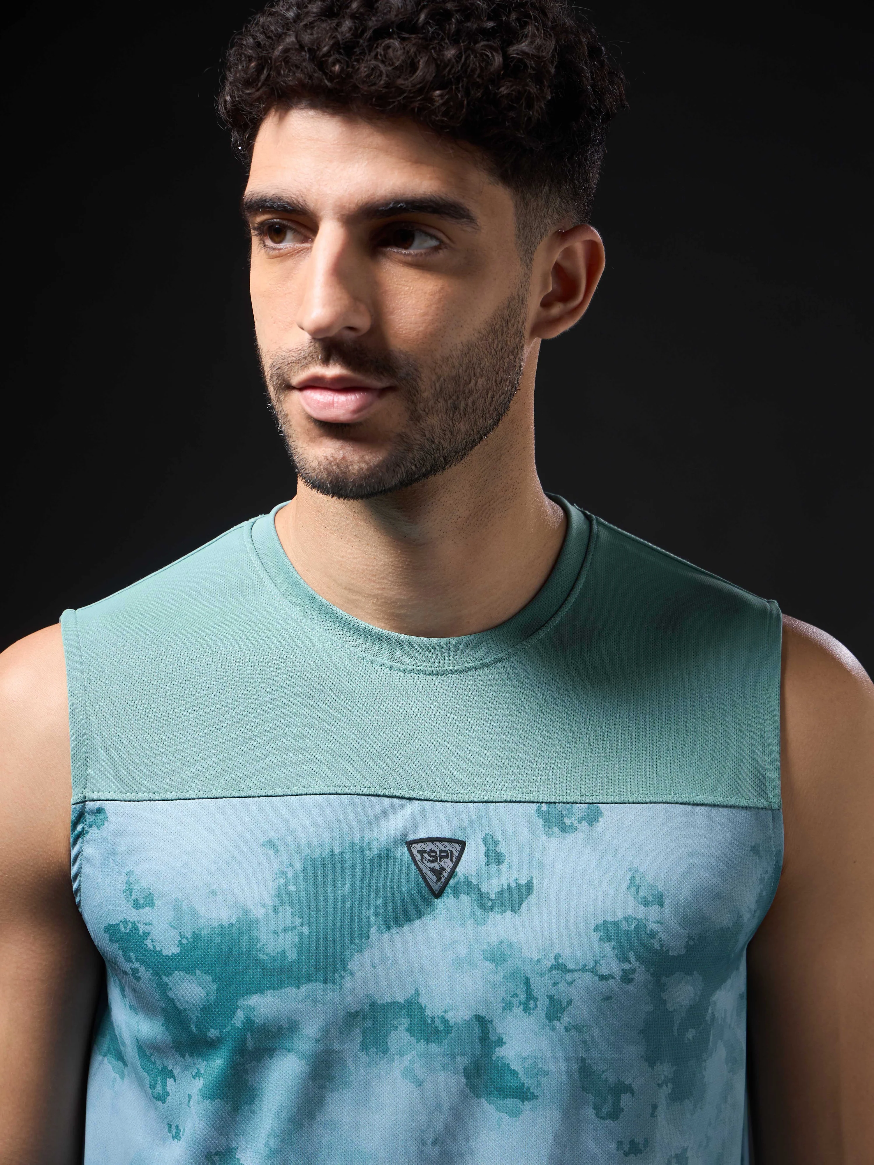 Men Printed Slim Fit Round Neck Innerwear Vest with TECHNOCOOL+ - Image 6