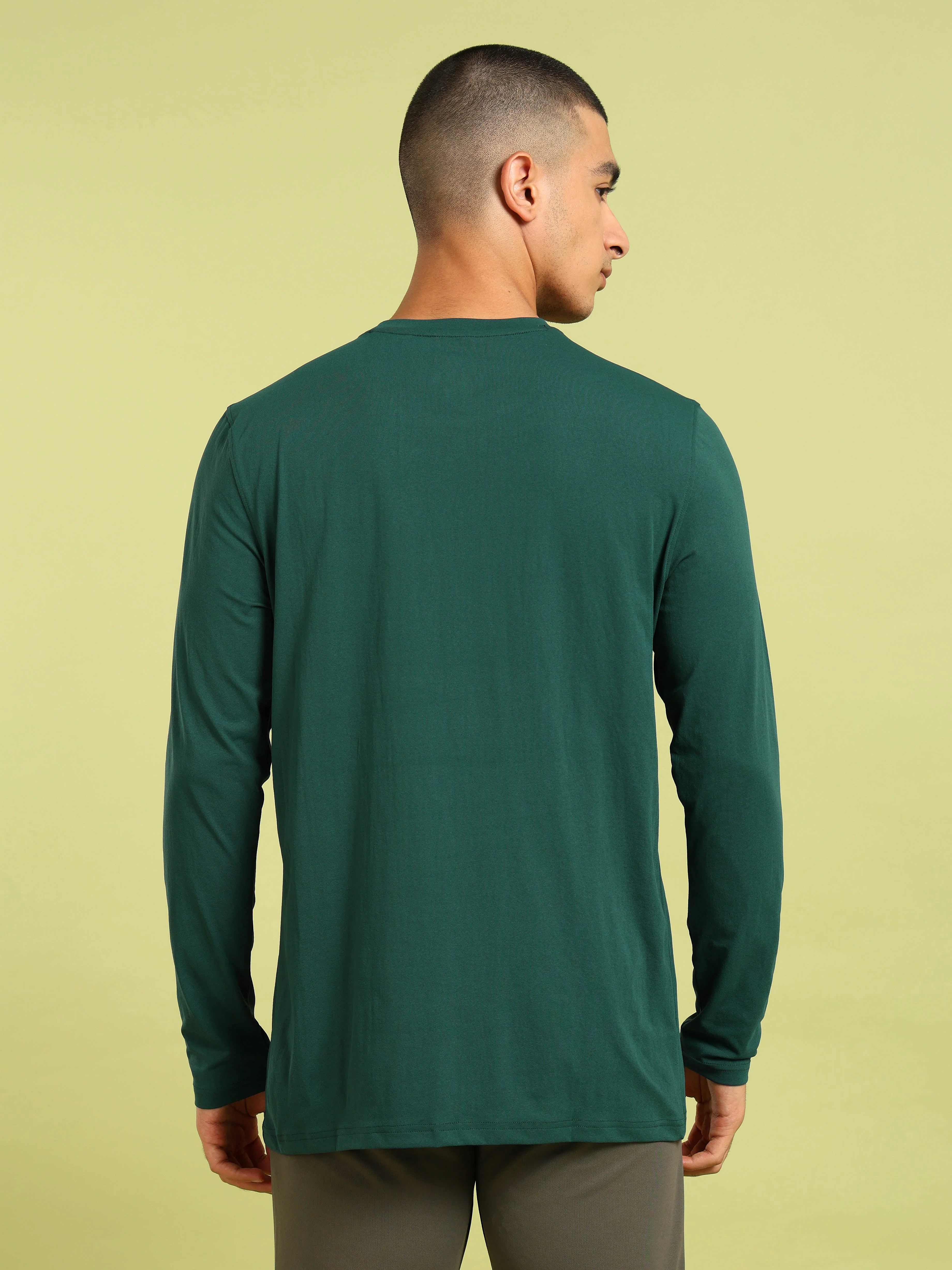 Men Solid Slim Fit Round Neck Sports T-shirt with COTFLEX - Image 2