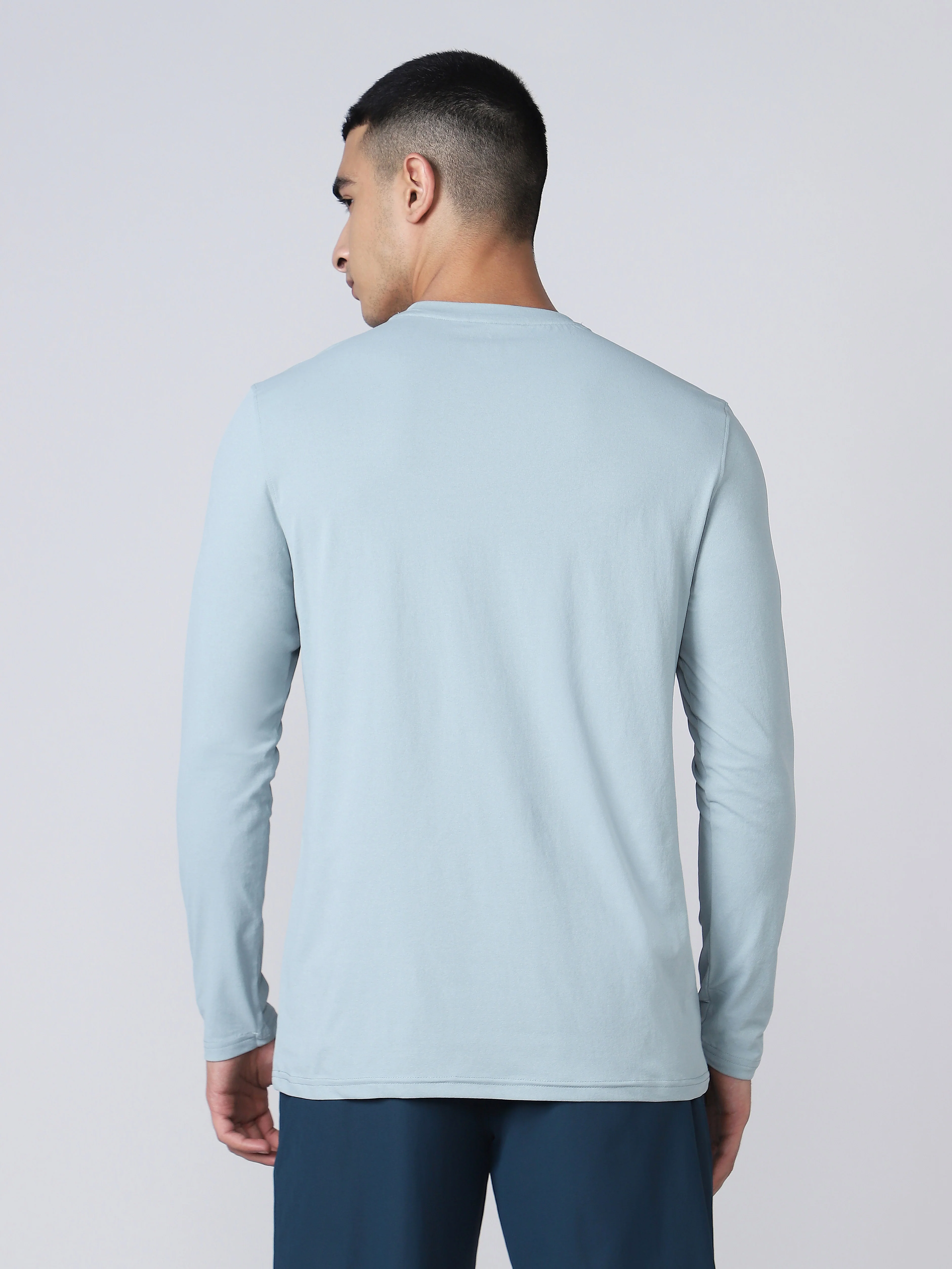 Men Solid Slim Fit Round Neck Sports T-shirt with COTFLEX - Image 2