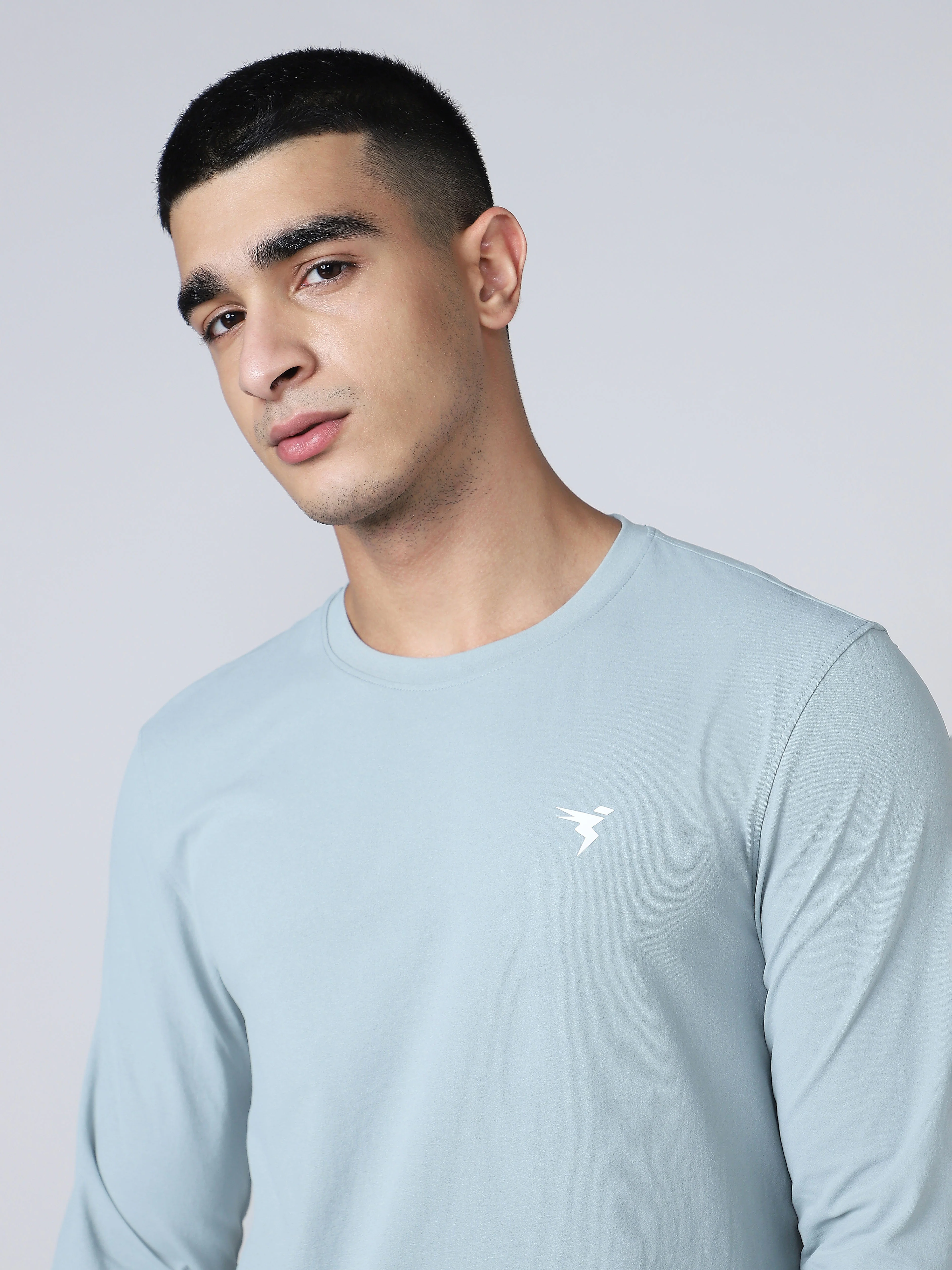Men Solid Slim Fit Round Neck Sports T-shirt with COTFLEX - Image 7