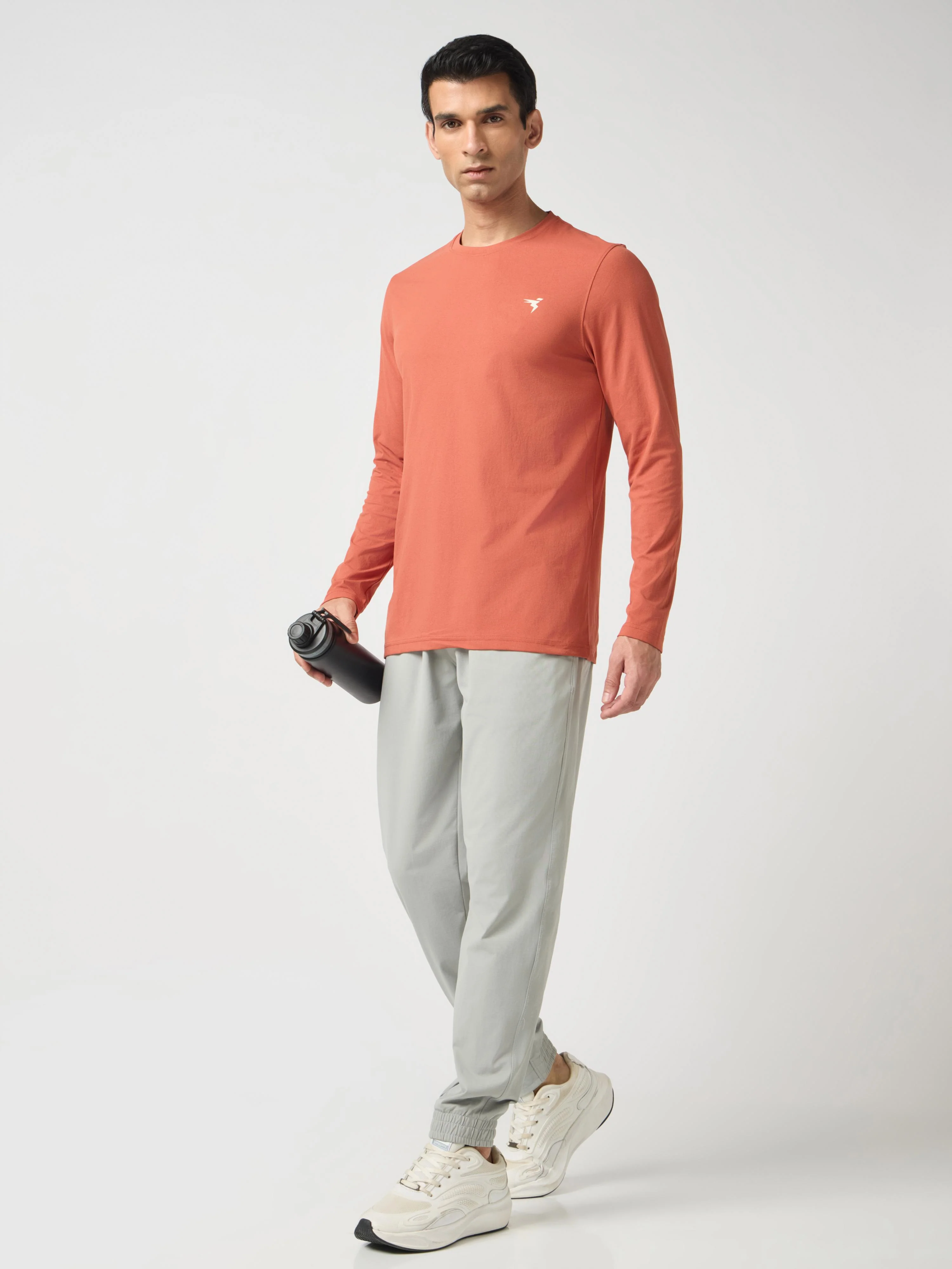 Men Solid Slim Fit Round Neck Sports T-shirt with COTFLEX - Image 4