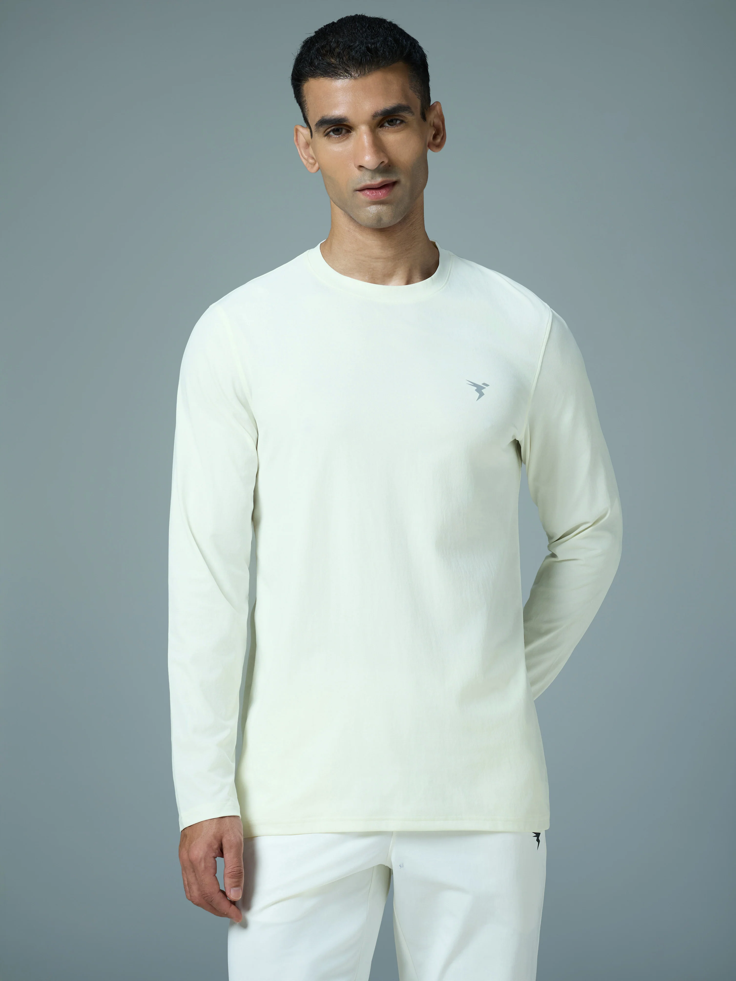 Men Solid Slim Fit Round Neck Sports T-shirt with COTFLEX - Image 2