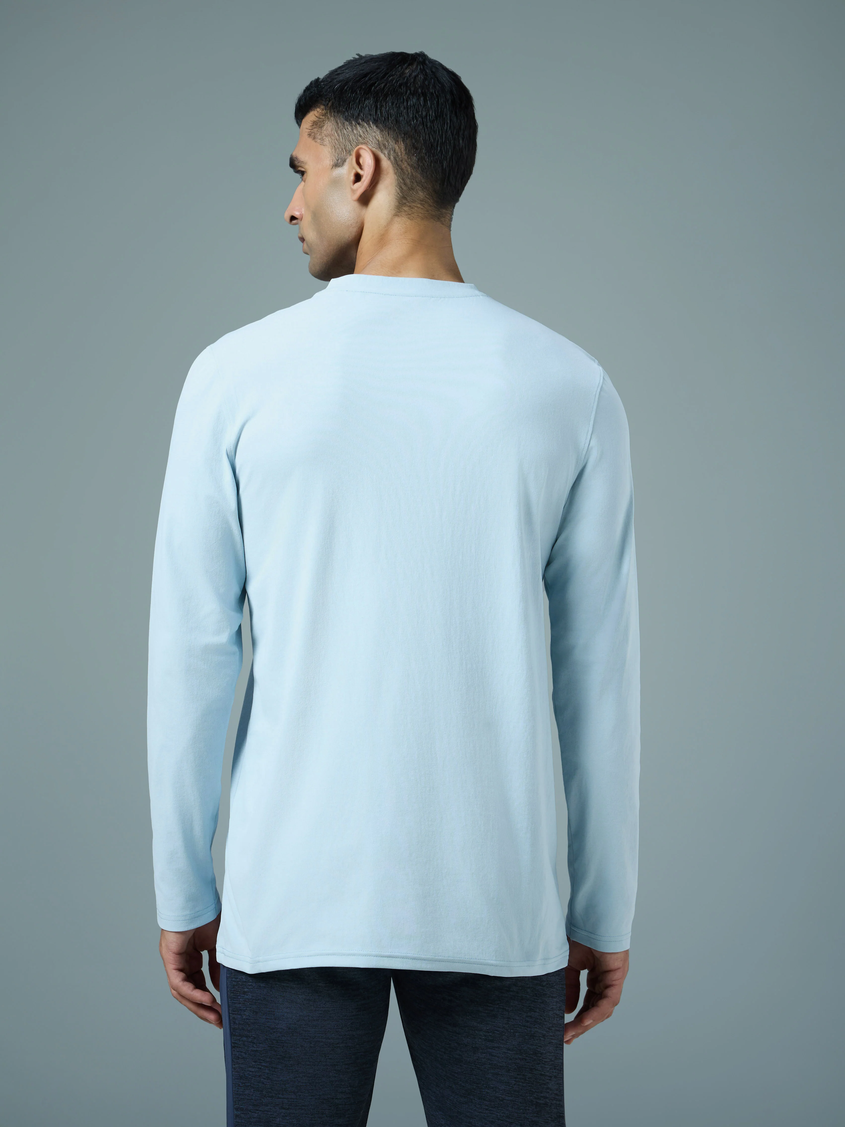 Men Solid Slim Fit Round Neck Sports T-shirt with COTFLEX - Image 3